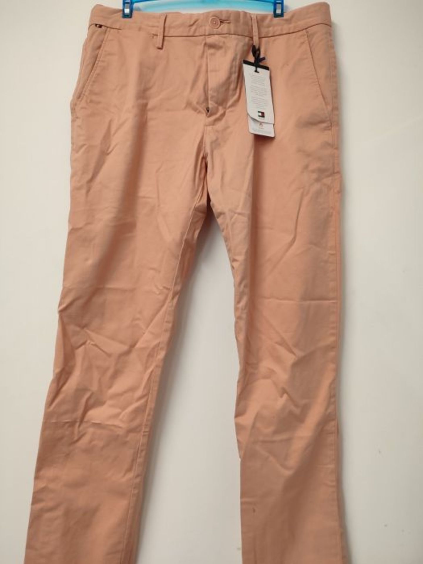 RRP £54.00 Tommy Hilfiger Men's 1985 Denton Chino Pants, Guava, 32W / 34L - Image 2 of 2