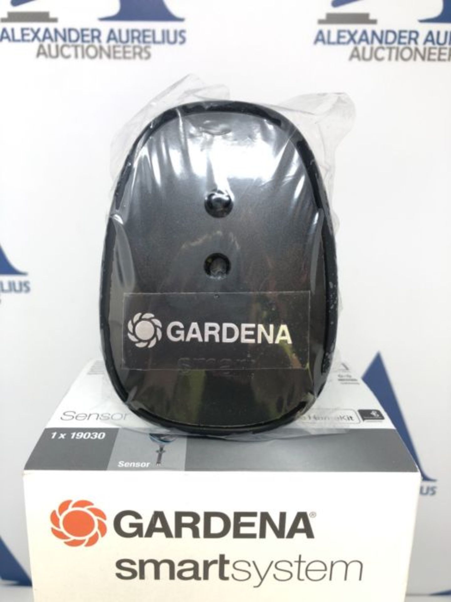 RRP £92.00 Gardena smart Sensor: misst Bodenfeuchte, LichtstÃ¤rke, AuÃxentemperatur per smart - Image 3 of 3