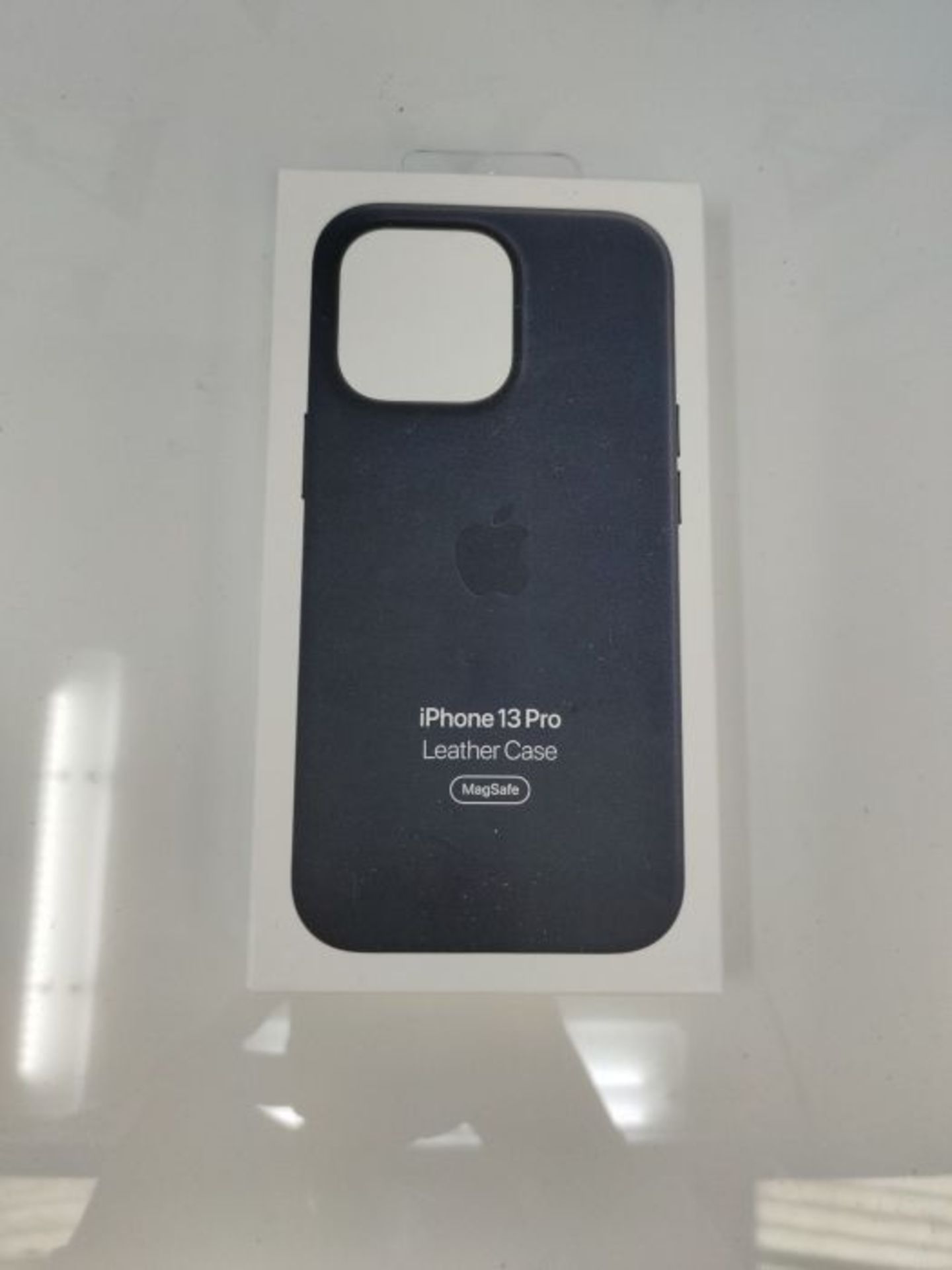 Apple Leder Case mit MagSafe (fÃ¼r iPhone 13 Pro) - Mitternacht - Image 2 of 3