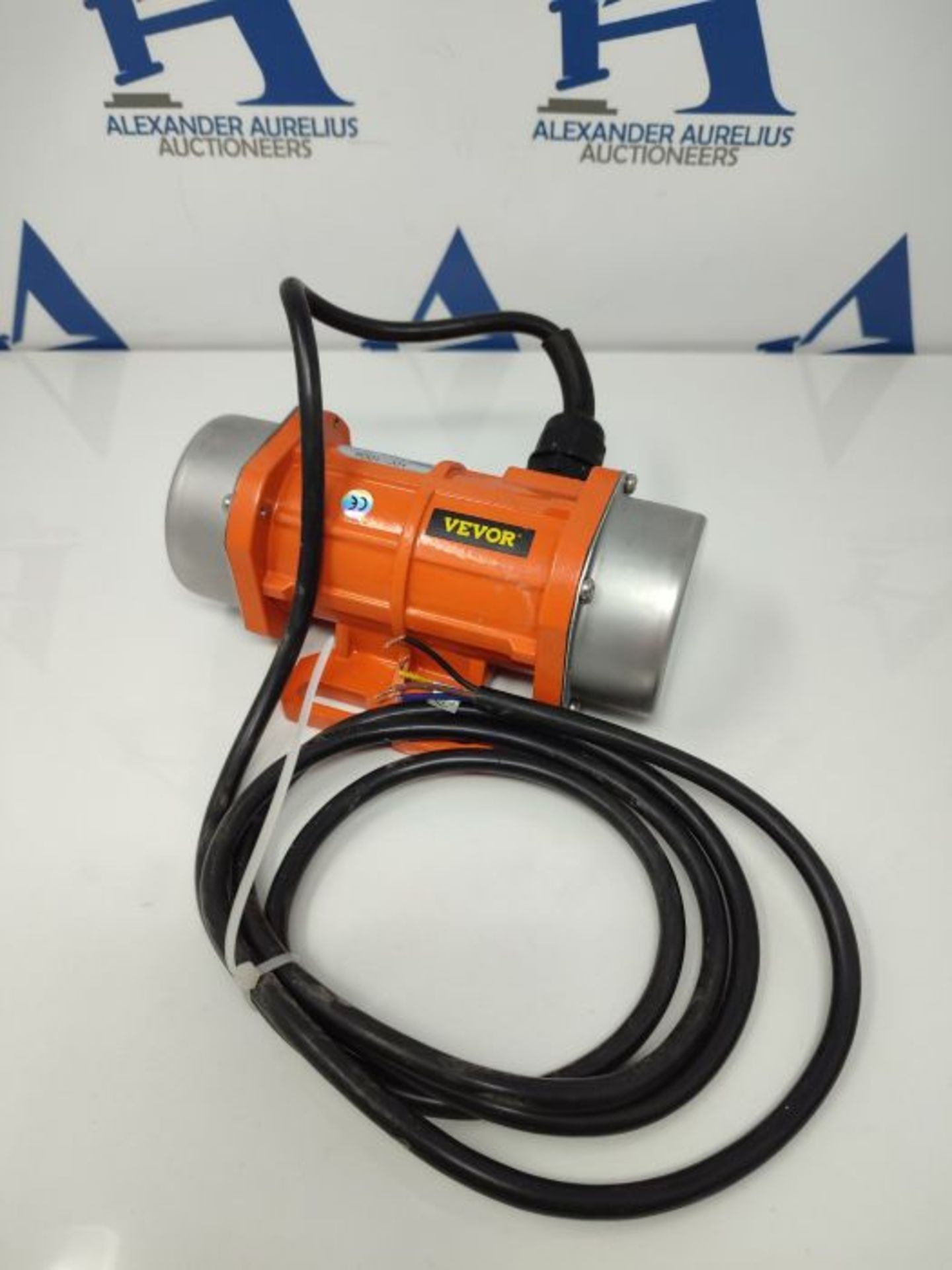 RRP £65.00 Vevor Concrete Vibration Motor 380V 100W Concrete Vibrator Motor Single Phase Vibratin - Image 2 of 2