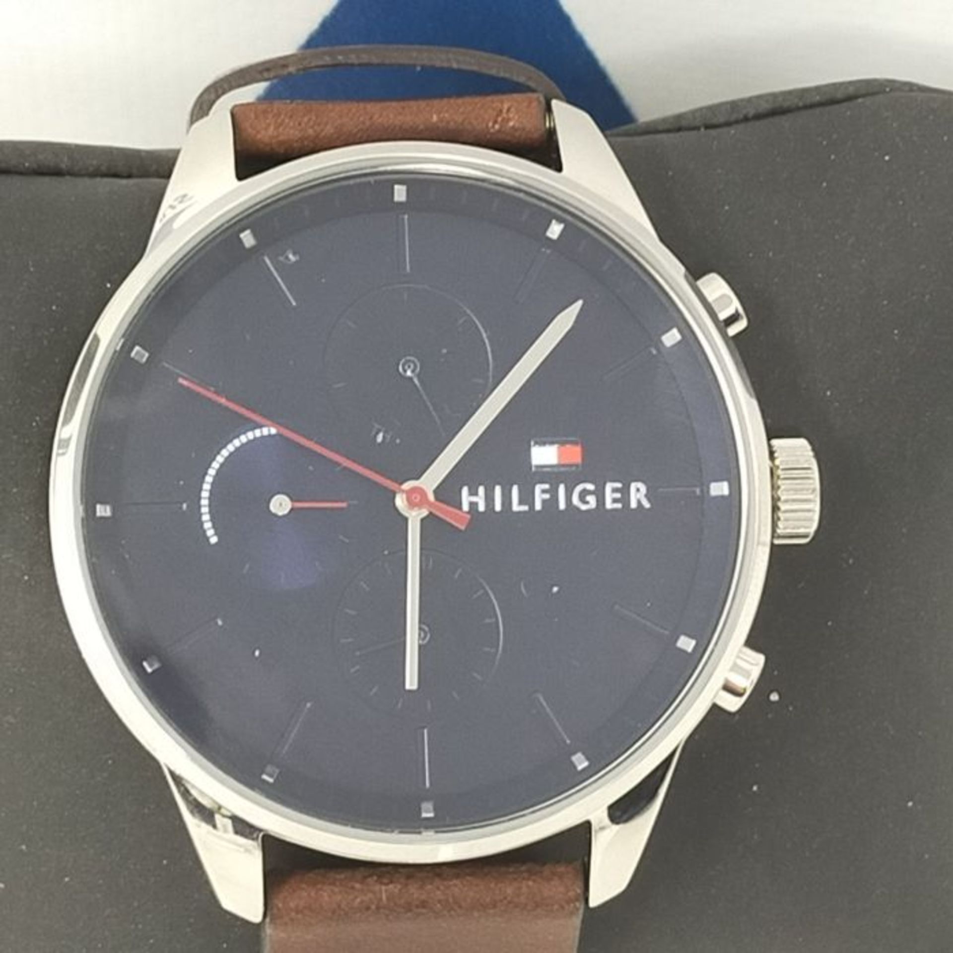 RRP £94.00 Tommy Hilfiger Men Multi dial Quartz Watch with Leather Strap 1791487 - Image 3 of 3
