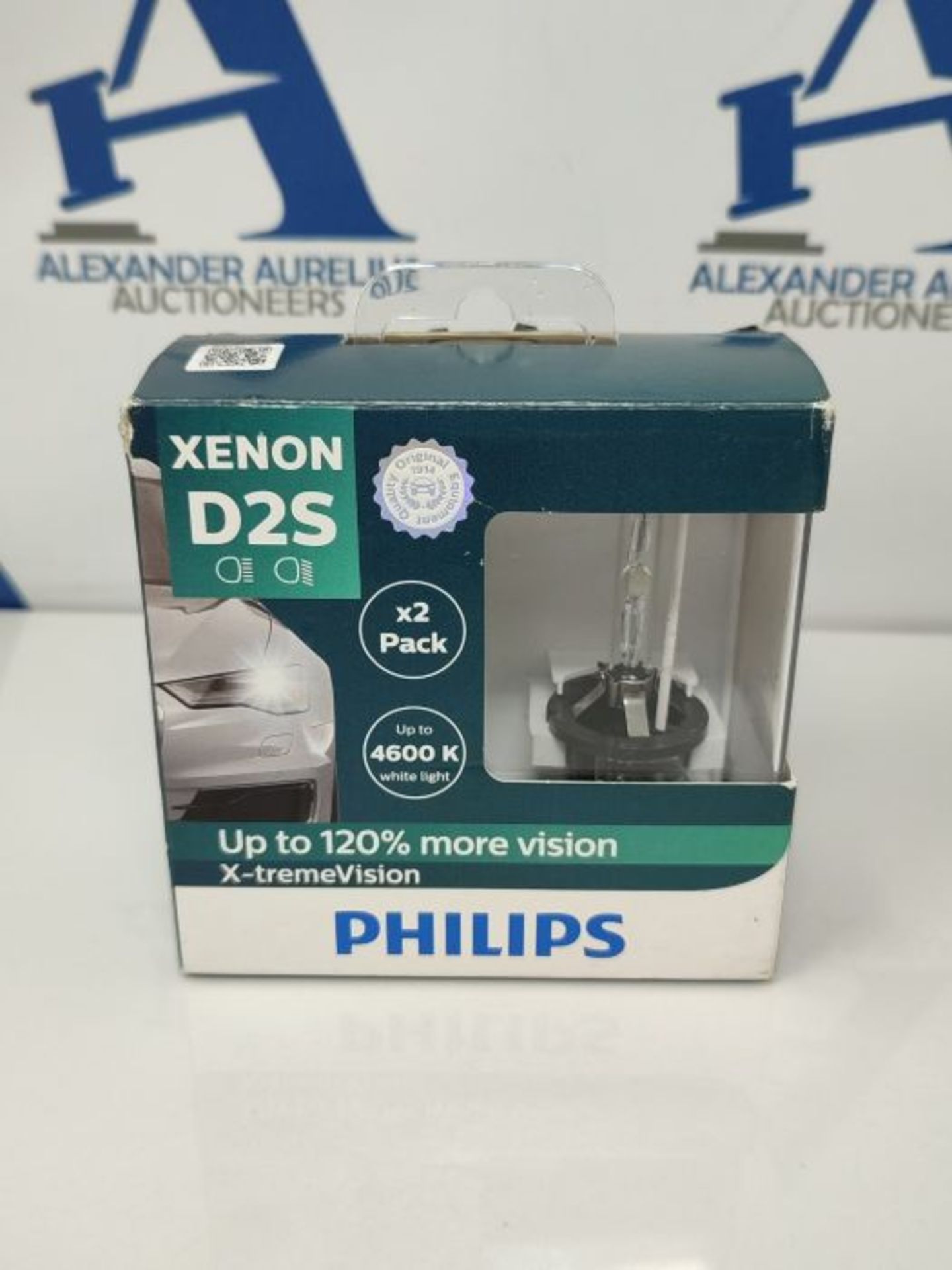 RRP £83.00 Philips X-tremeVision 85122XVS2 Xenon headlight bulb D2S, set of 2 - Image 2 of 3