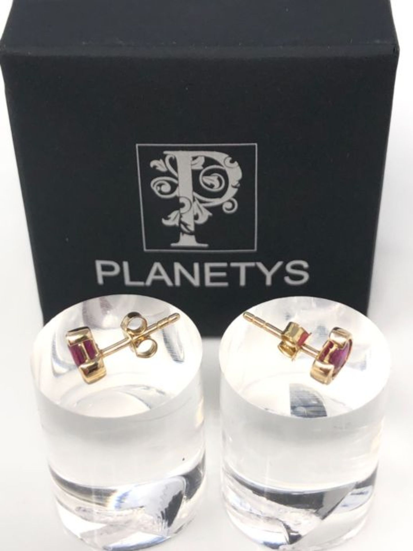 RRP £88.00 Planetys - Boucles d'Oreilles Coeur en Or jaune 9 carats (375/1000) et Rubis naturels - Image 3 of 3