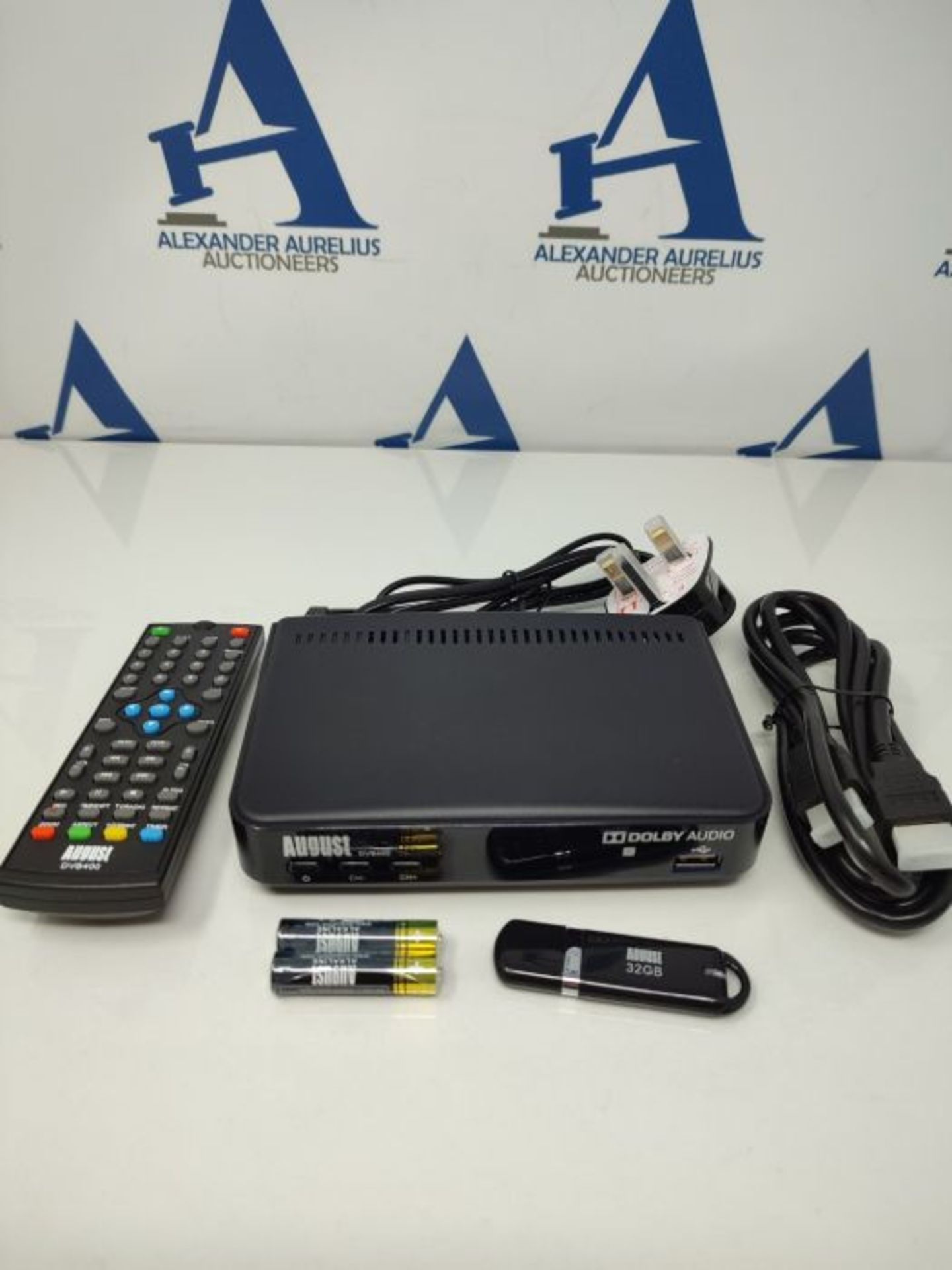 HD Freeview Set Top Box  August DVB400 - Watch, Record, Play and Pause Live TV in 1 - Image 3 of 3