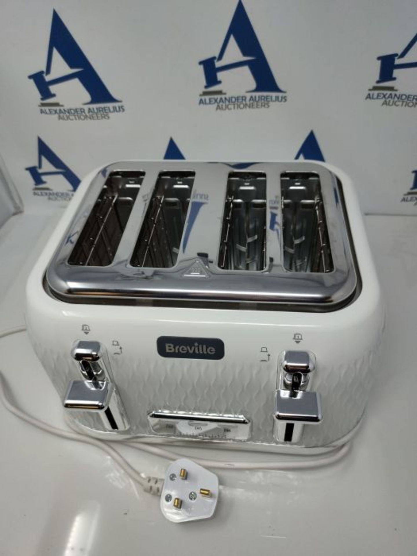 Breville Curve 4-Slice Toaster with High Lift and Wide Slots | White & Chrome [VTT911] - Image 3 of 3