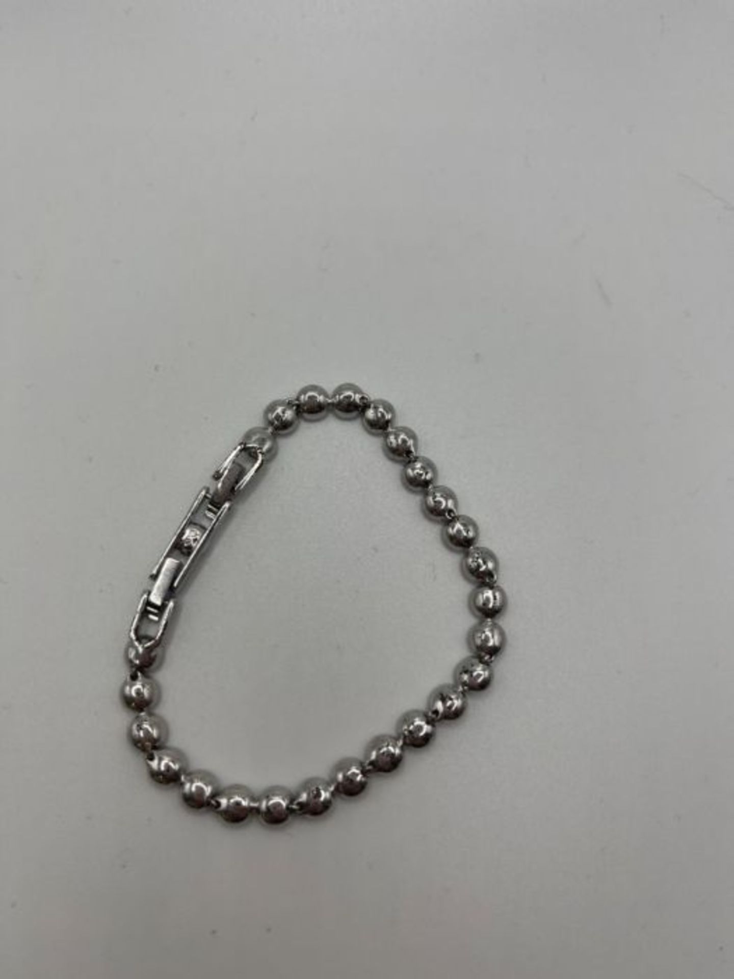 RRP £120.00 Swarovski Angelic bracelet, Round cut, White, Rhodium plated - Image 3 of 3