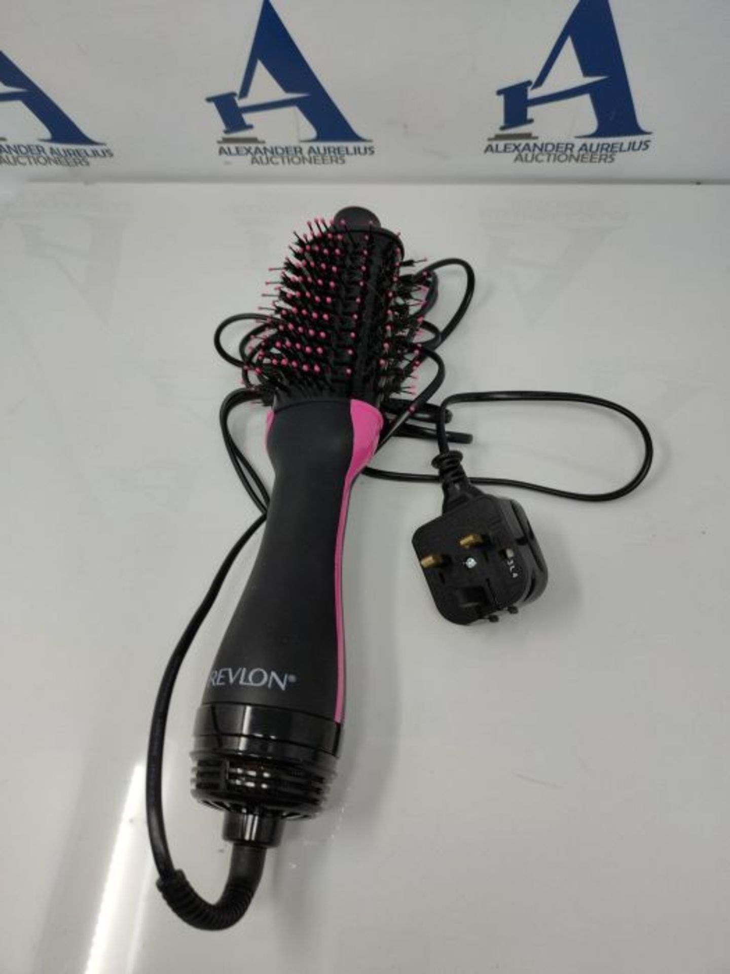 Revlon Salon One-Step Hair dryer and Volumiser mid to short hair (One-Step, 2-in-1 sty - Image 3 of 3