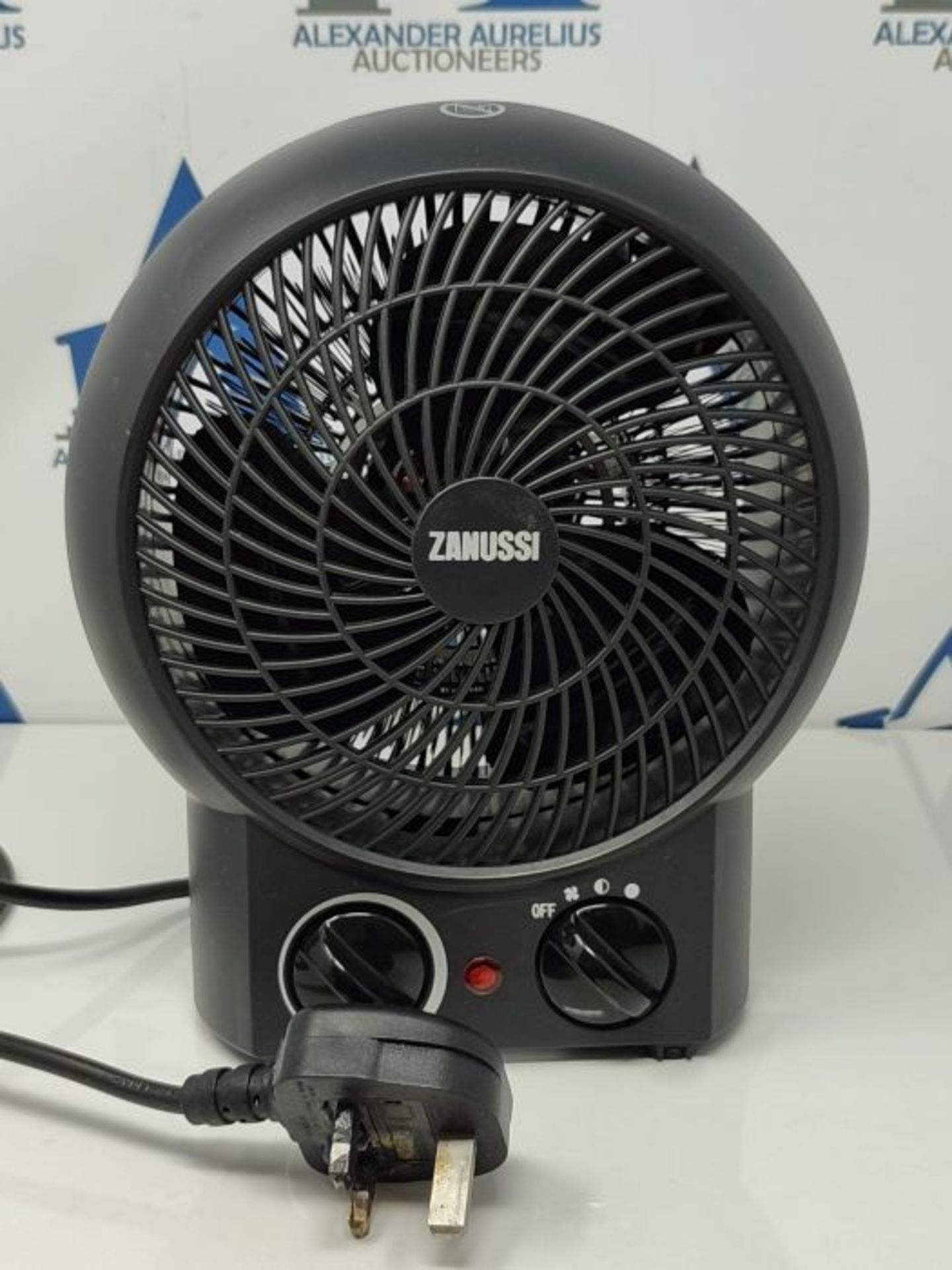 Zanussi ZFH1001B 2000W Portable Upright Fan Heater, Two Heat Settings, Overheat Protec - Image 3 of 3