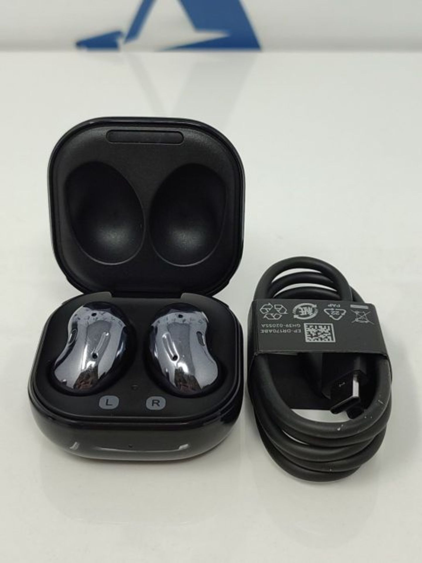 RRP £69.00 Samsung Galaxy Buds Live Wireless Earphones, 2 Year Manufacturer Warranty, Mystic Blac - Image 6 of 6