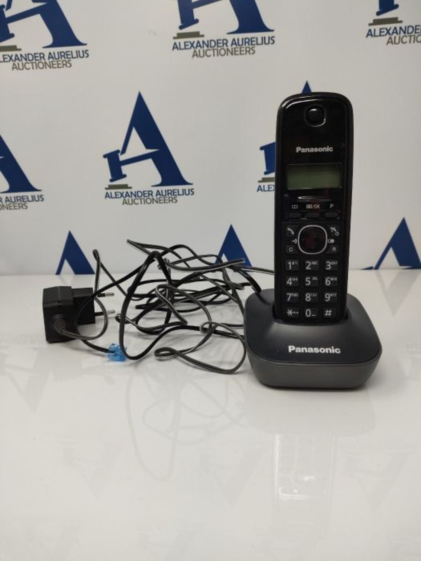 Panasonic KX-TG1611 - telephones (DECT, Desk, Black, LCD, AAA, Digital) - Image 3 of 3