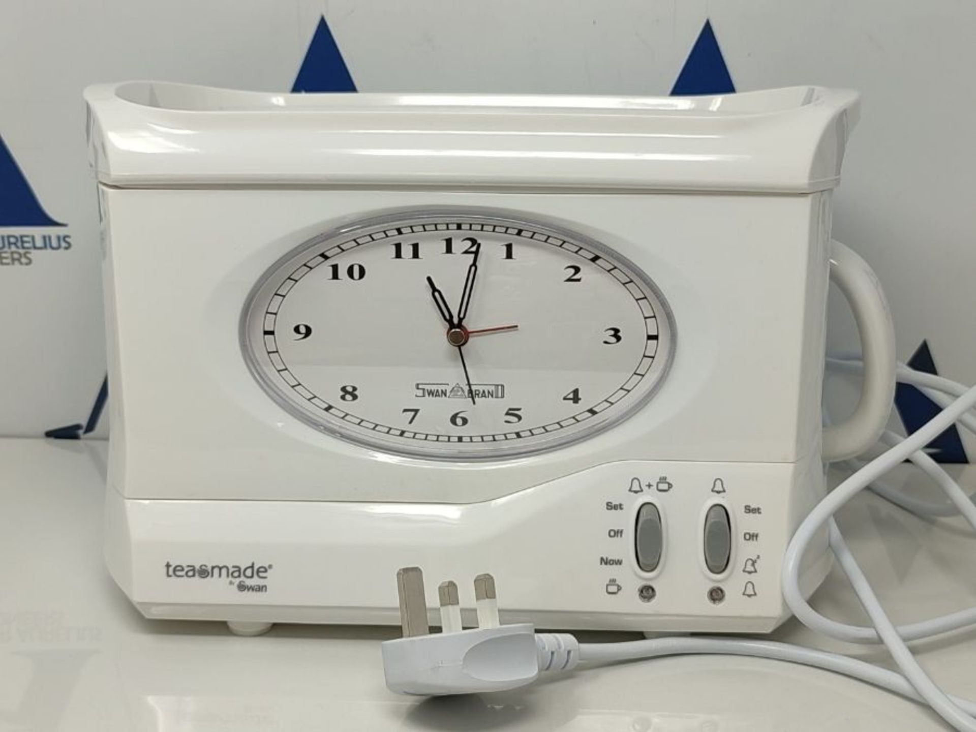 RRP £63.00 Swan Vintage Teasmade - Rapid Boil with Clock and Alarm, Featuring a Clock Light with - Image 3 of 3