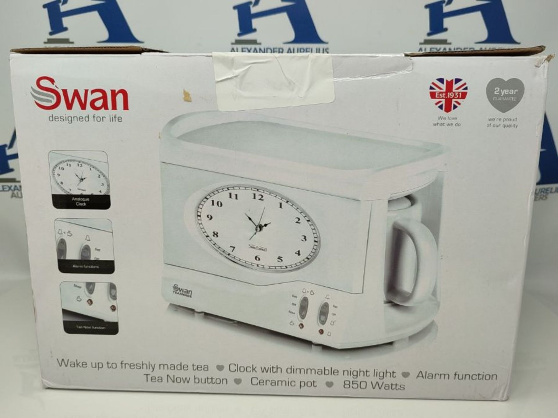 RRP £63.00 Swan Vintage Teasmade - Rapid Boil with Clock and Alarm, Featuring a Clock Light with - Image 2 of 3