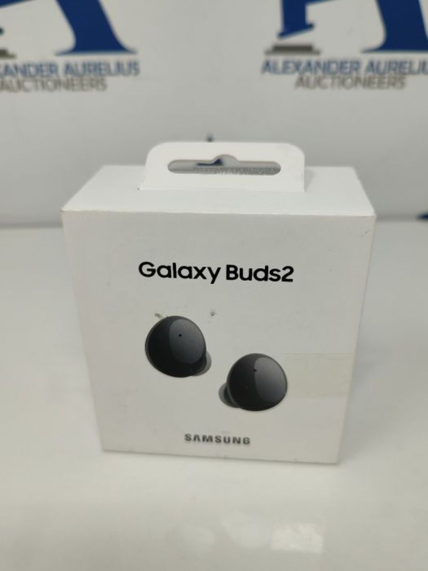 RRP £69.00 Samsung Galaxy Buds Live Wireless Earphones, 2 Year Manufacturer Warranty, Mystic Whit - Image 5 of 6