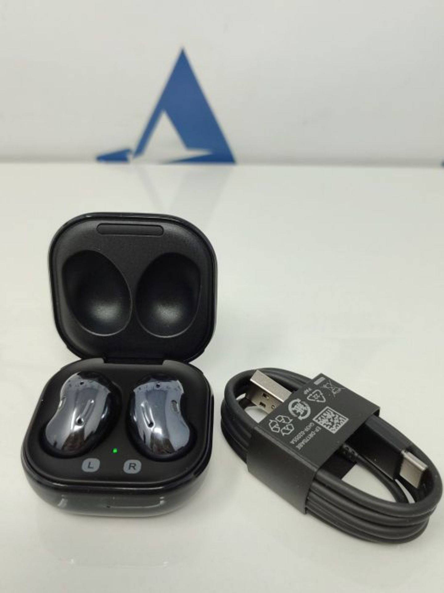 RRP £69.00 Samsung Galaxy Buds Live Wireless Earphones, 2 Year Manufacturer Warranty, Mystic Blac - Image 3 of 3