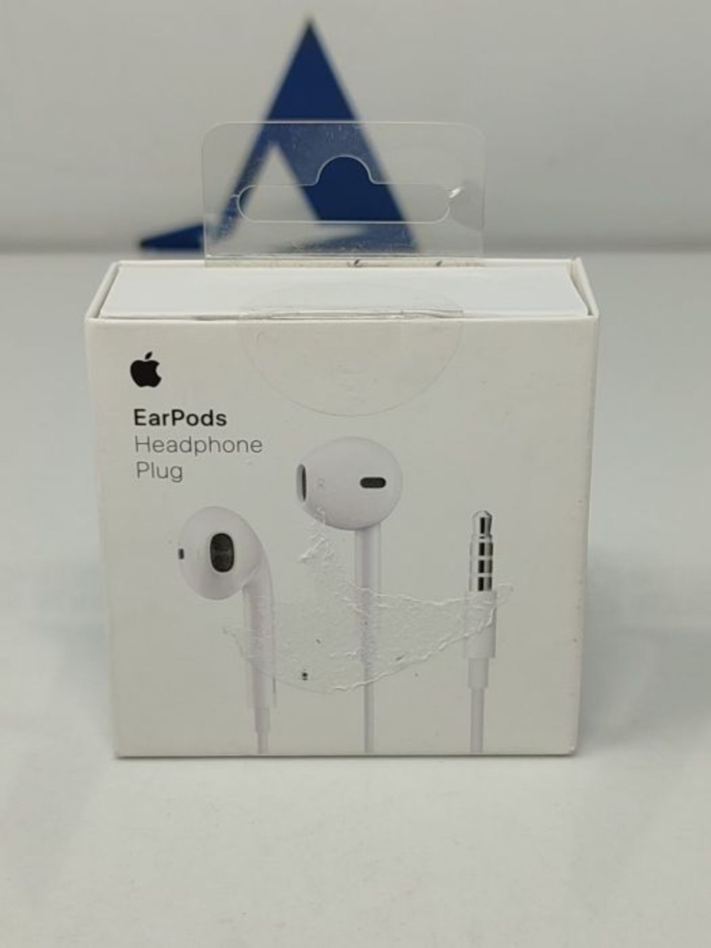 Apple EarPods with 3.5mm Headphone Plug - White - Image 2 of 3