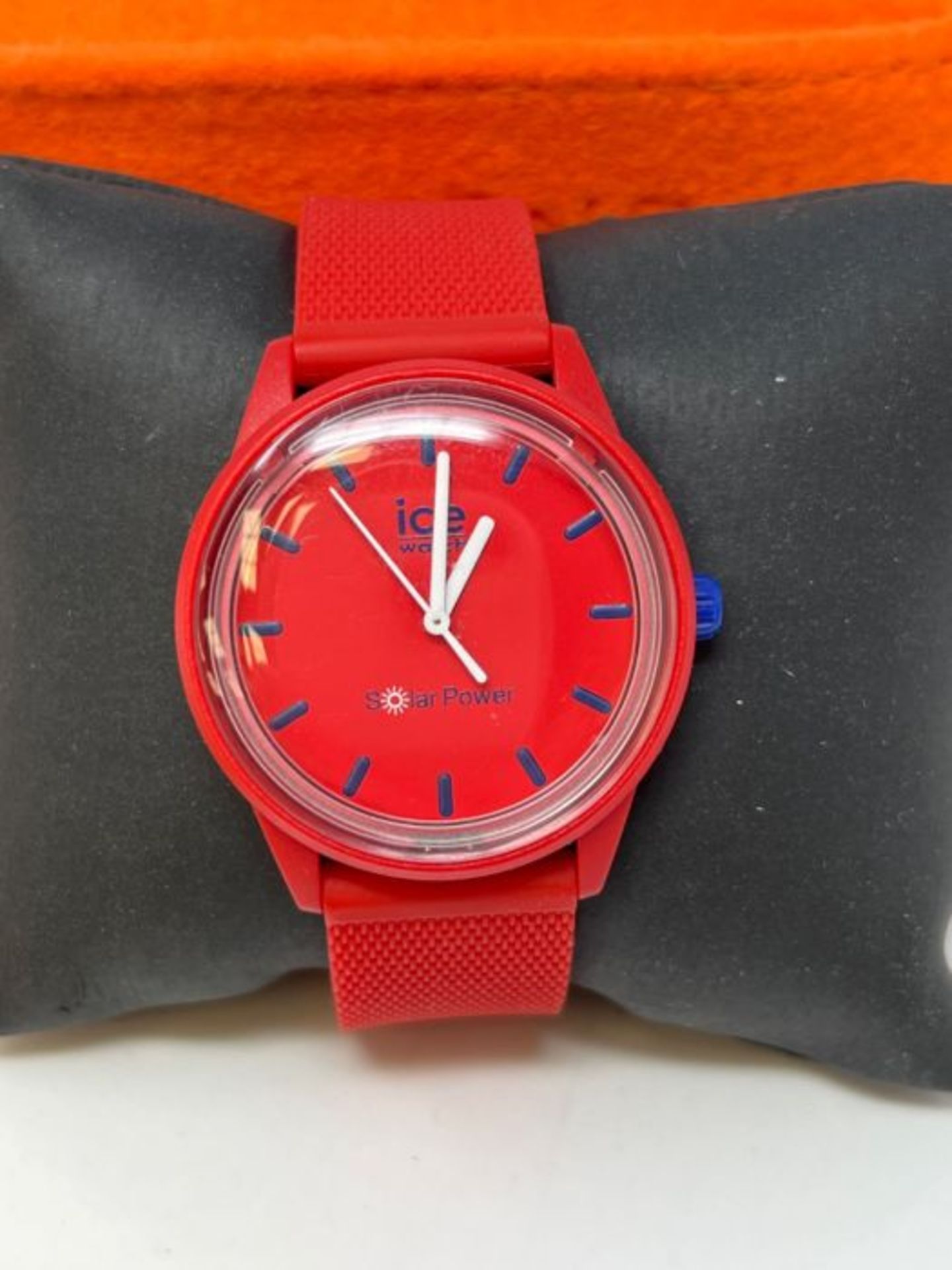 RRP £59.00 Ice-Watch - ICE Solar Power Red Navy Mesh - Women's Wristwatch with Silicon Strap - 01 - Image 3 of 3