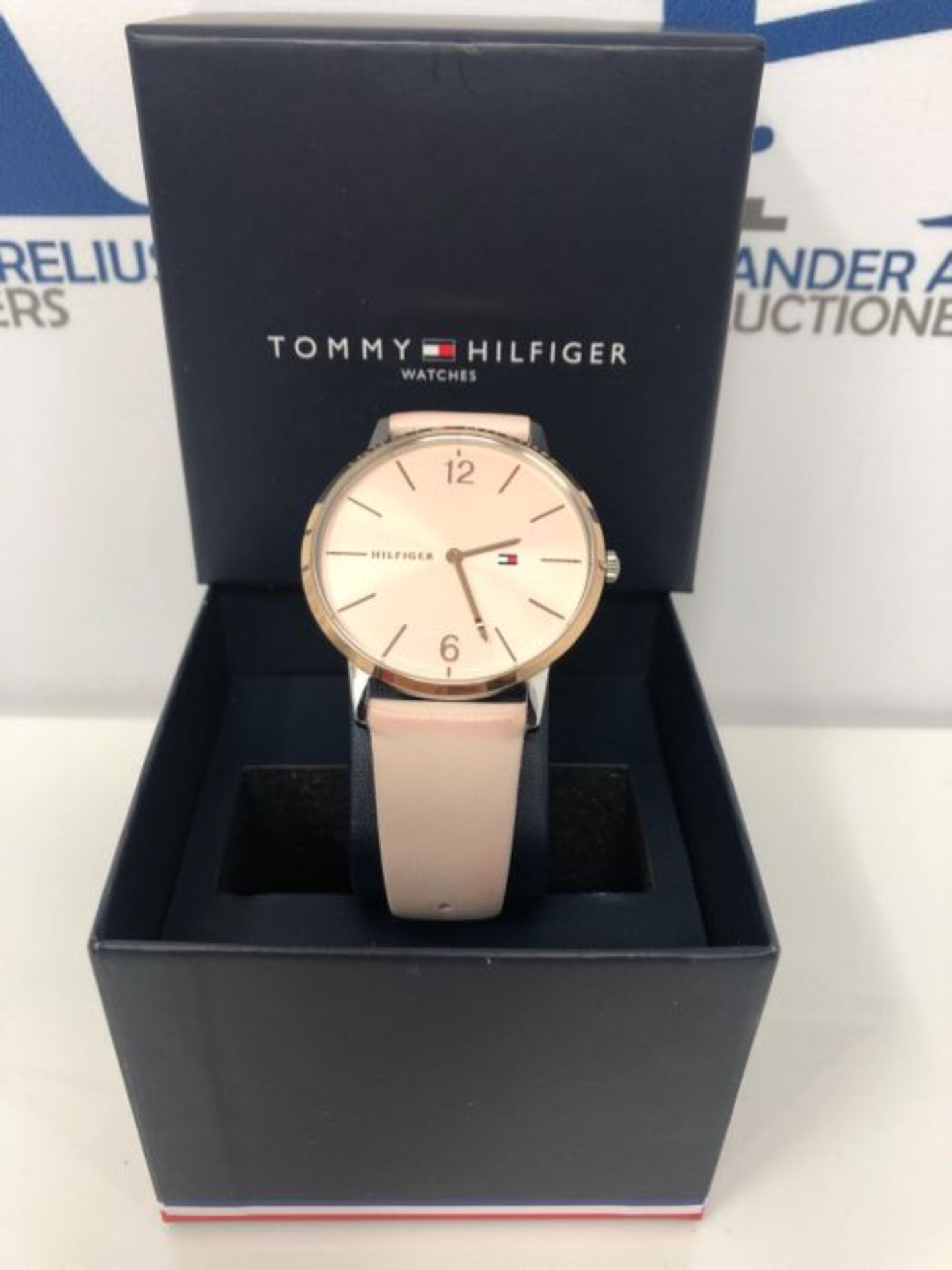 RRP £76.00 Tommy Hilfiger Damen Analog Quarz Uhr mit Leder Armband 1781973