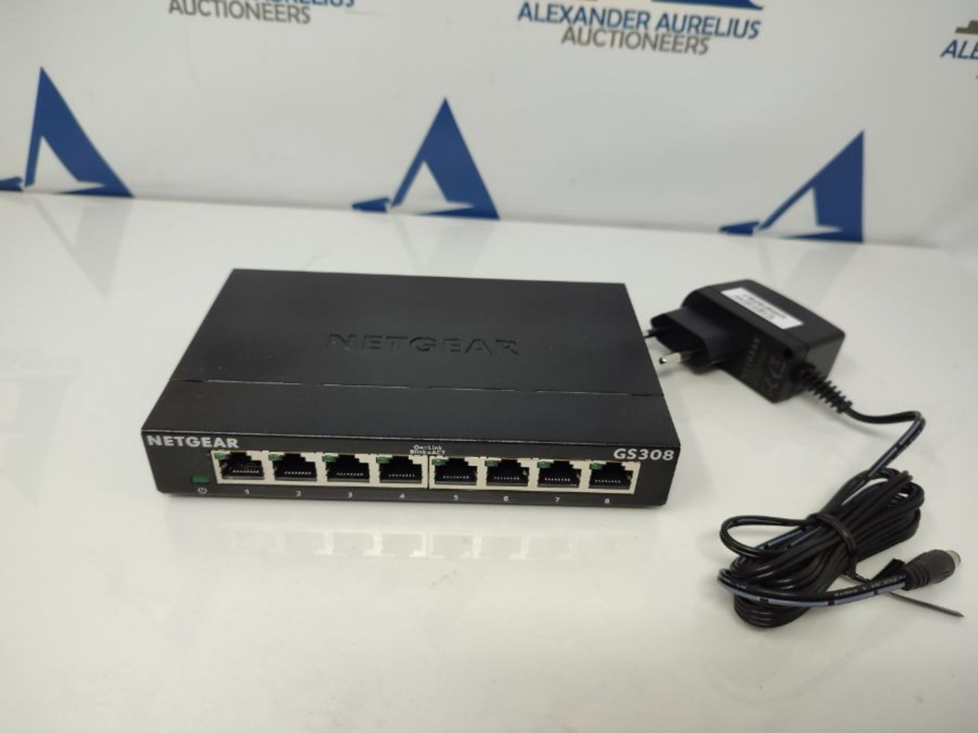 SWITCH NETGEAR SWITCH NON MANAGEABLE 8PORTS - Image 3 of 3