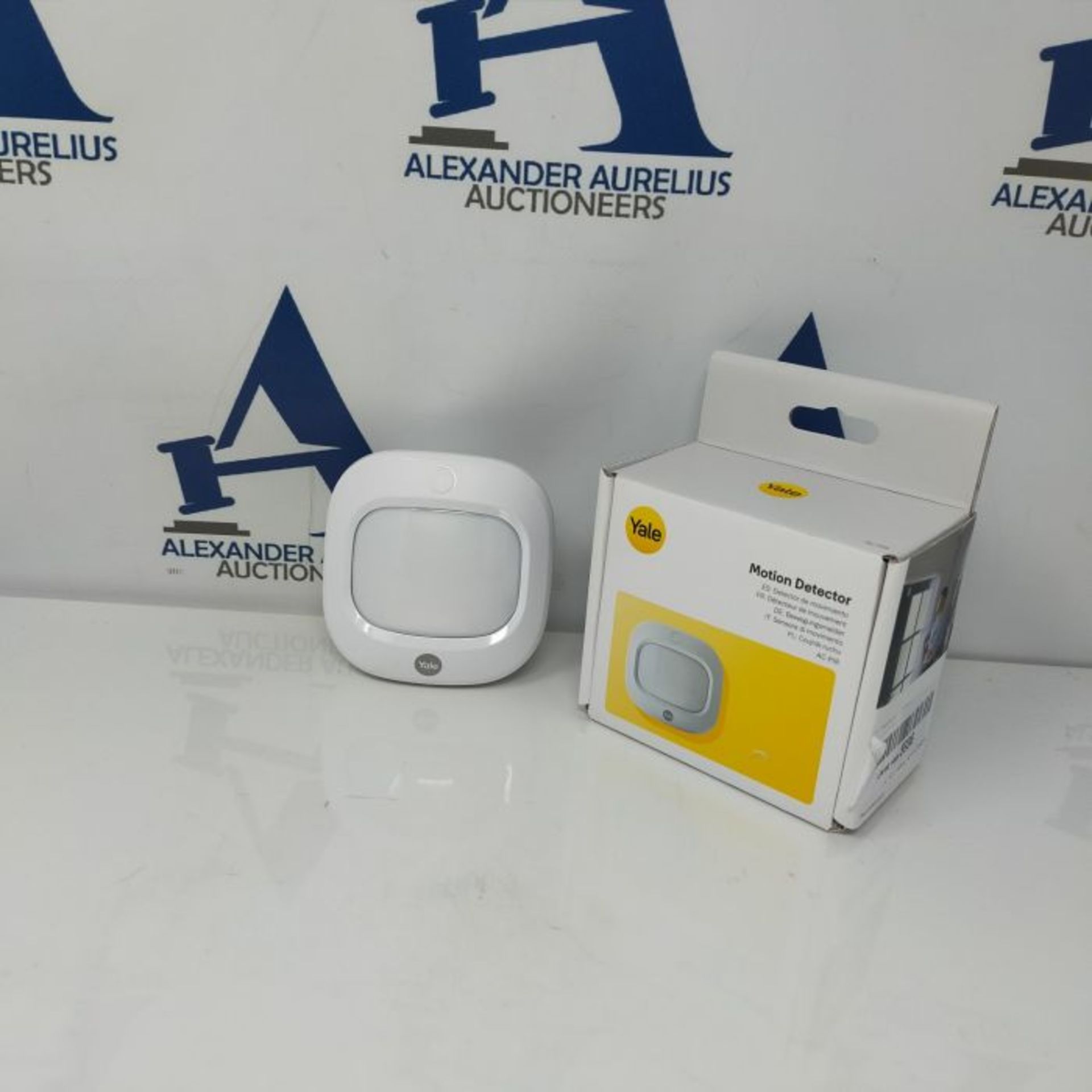 Yale AC-PIR Sync Alarm Motion Detector - Sync Smart Home Alarm - 200 m range - Works w - Image 2 of 2