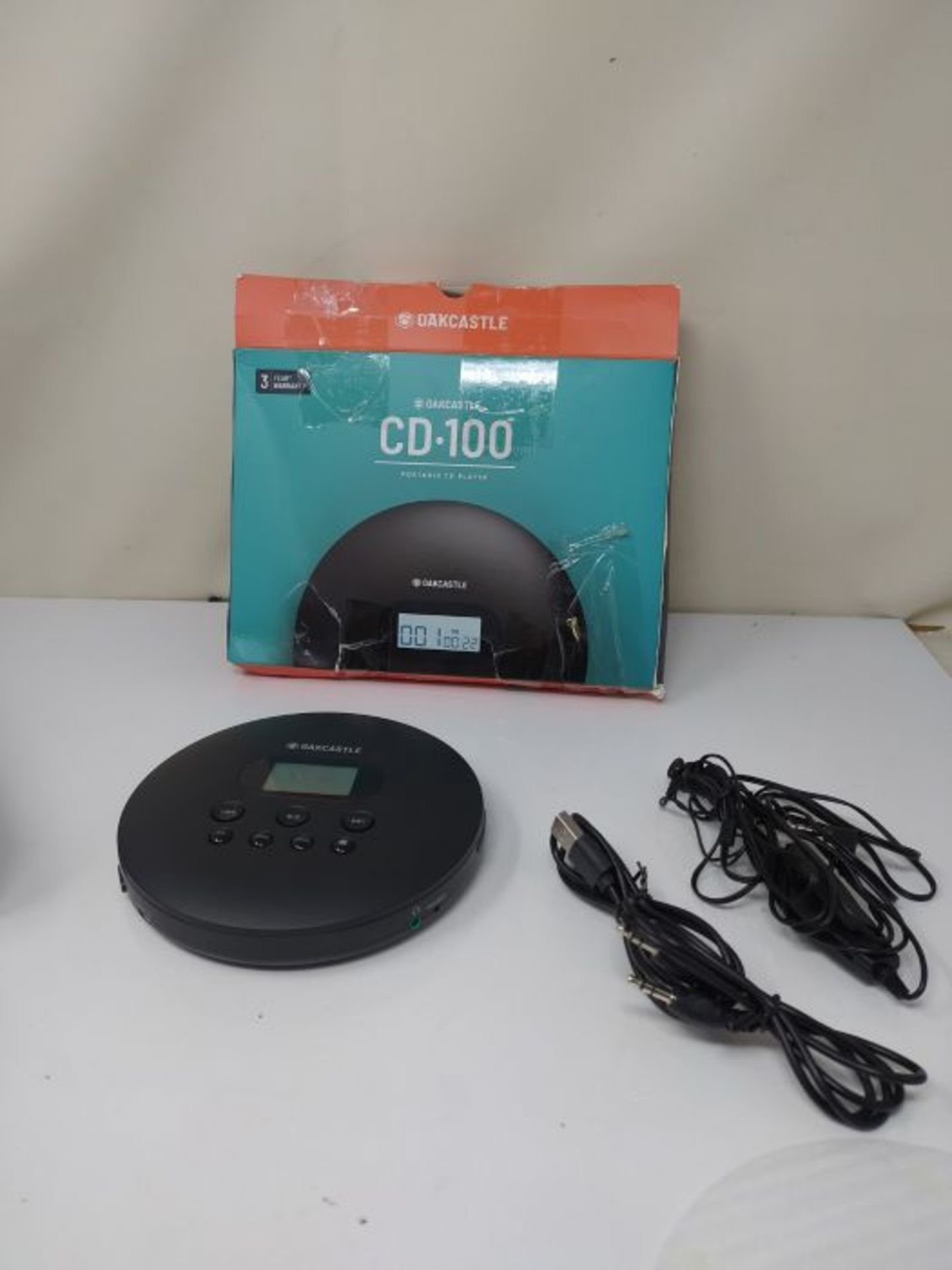 Oakcastle CD100 Portable Bluetooth CD Player | Rechargeable Battery with Headphones | - Image 2 of 2