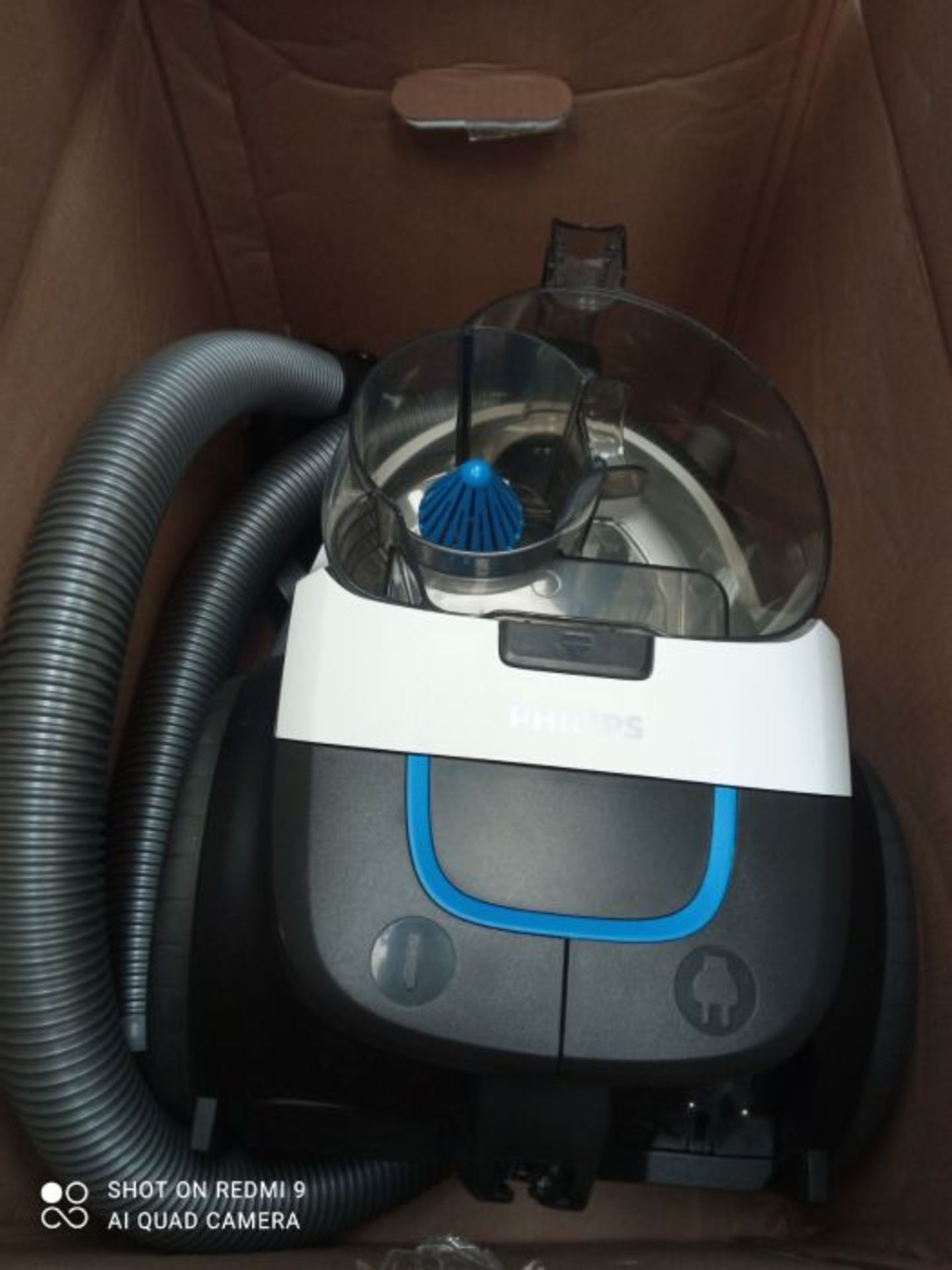 RRP £100.00 Philips FC9332 / 09 bagless vacuum cleaner PowerPro Compact (900 W, 1.5 L dust volume, - Image 2 of 3