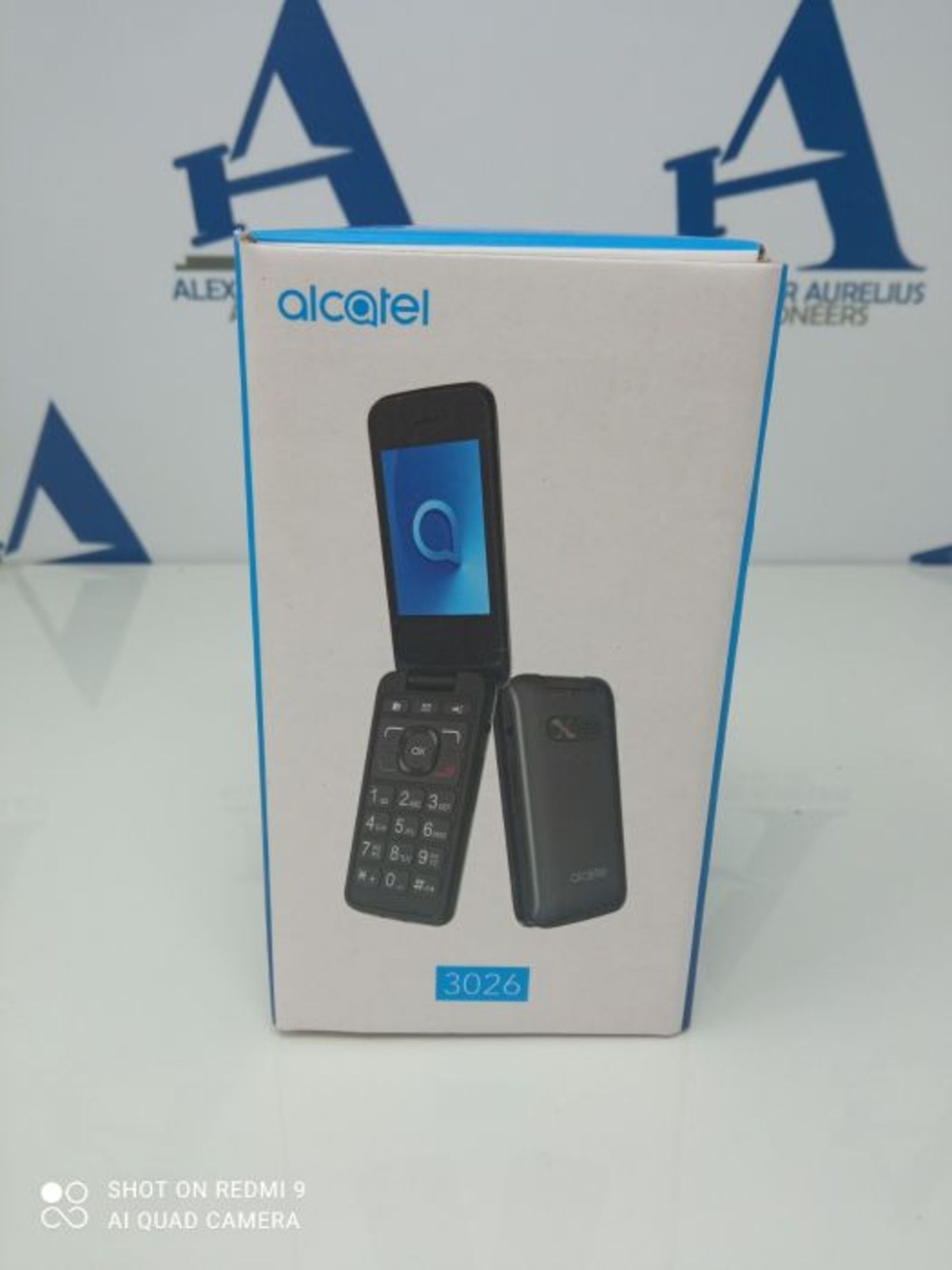 RRP £57.00 Alcatel 3026X - Mobile Phone Metallic Silver - Image 2 of 3