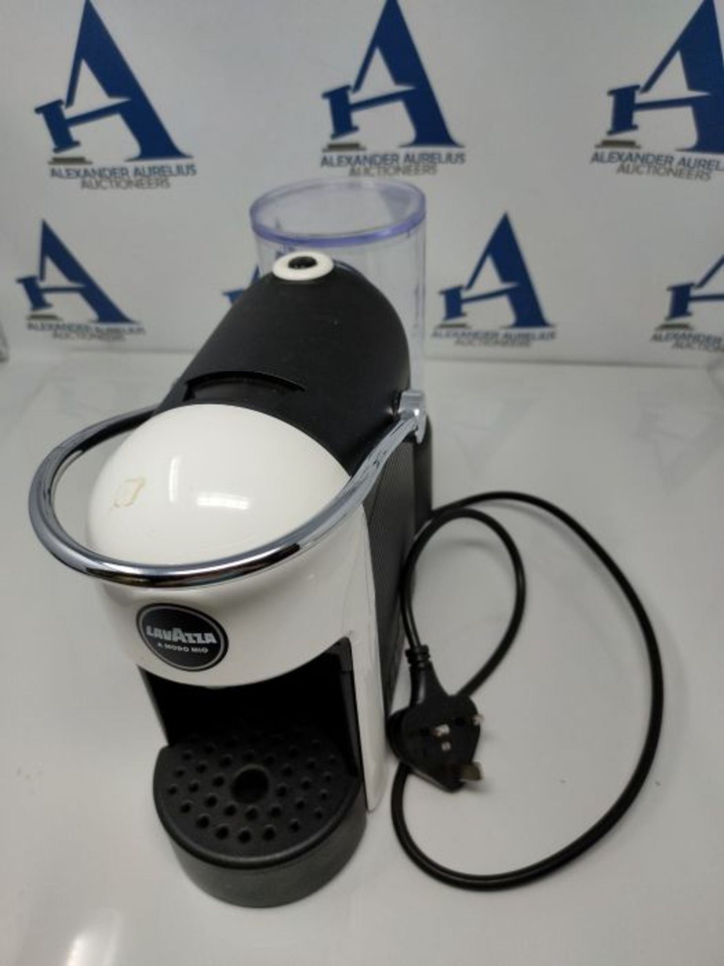 RRP £95.00 Lavazza, A Modo Mio Jolie, Coffee Capsule Machine, Compatible with A Modo Mio Coffee P - Image 2 of 3