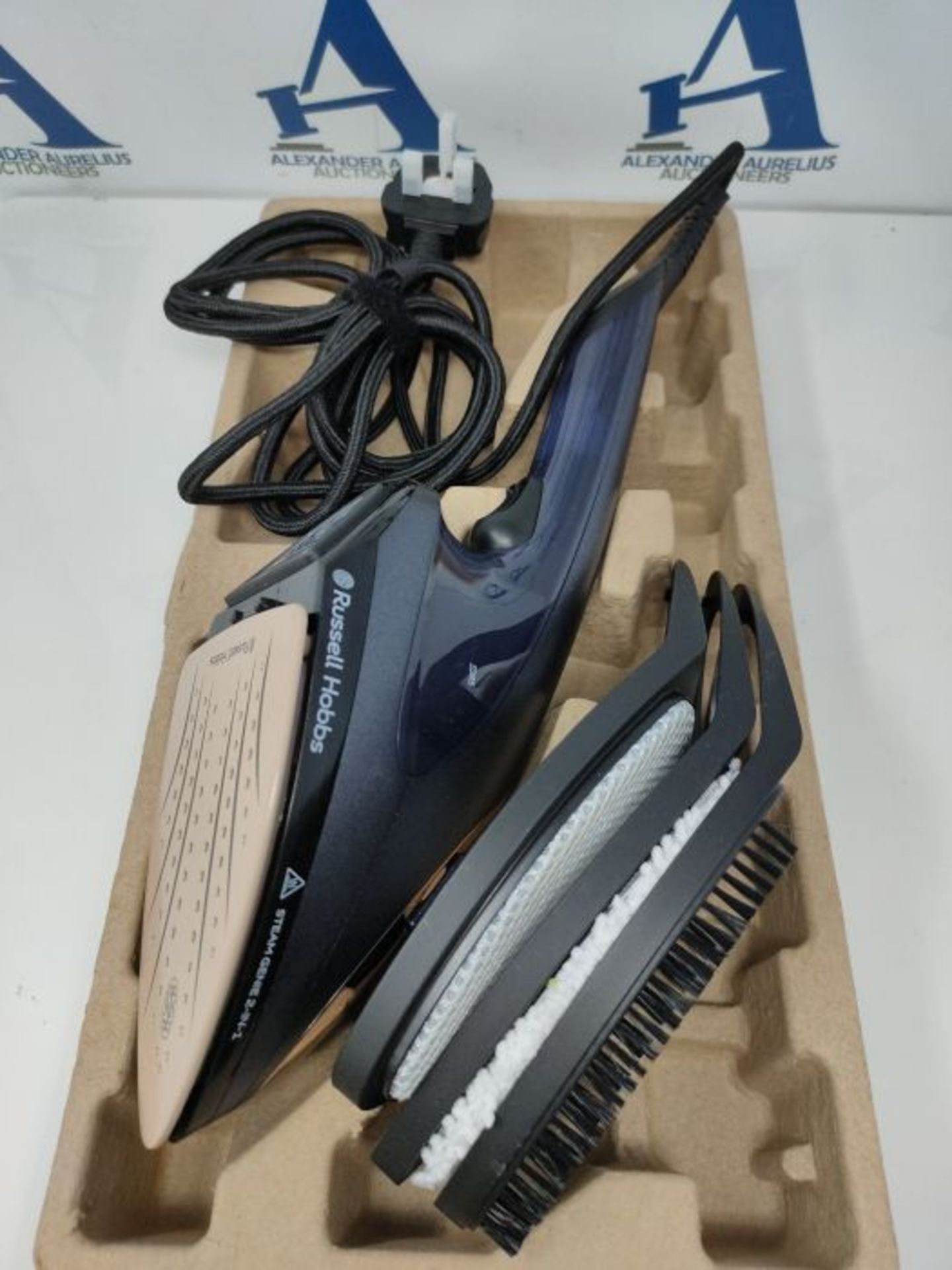 Russell Hobbs 28370 Steam Genie 2-In-1 Hand Held Clothes Steamer - Handheld Gament Ste - Image 3 of 3