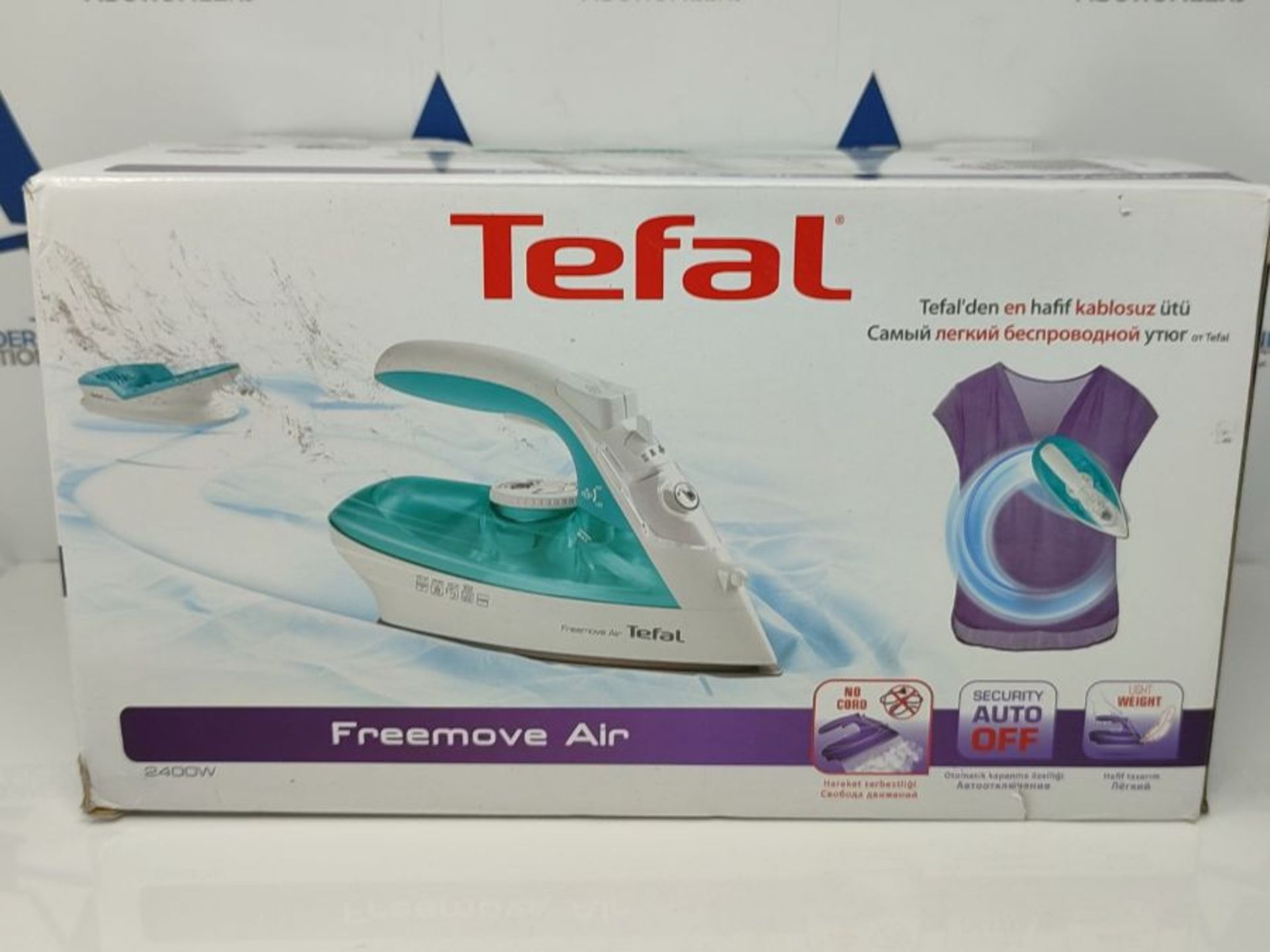 RRP £62.00 Tefal Cordless Steam Iron, Freemove Air, 2400 W, Blue, FV6520G0, 0.25L - Image 2 of 3