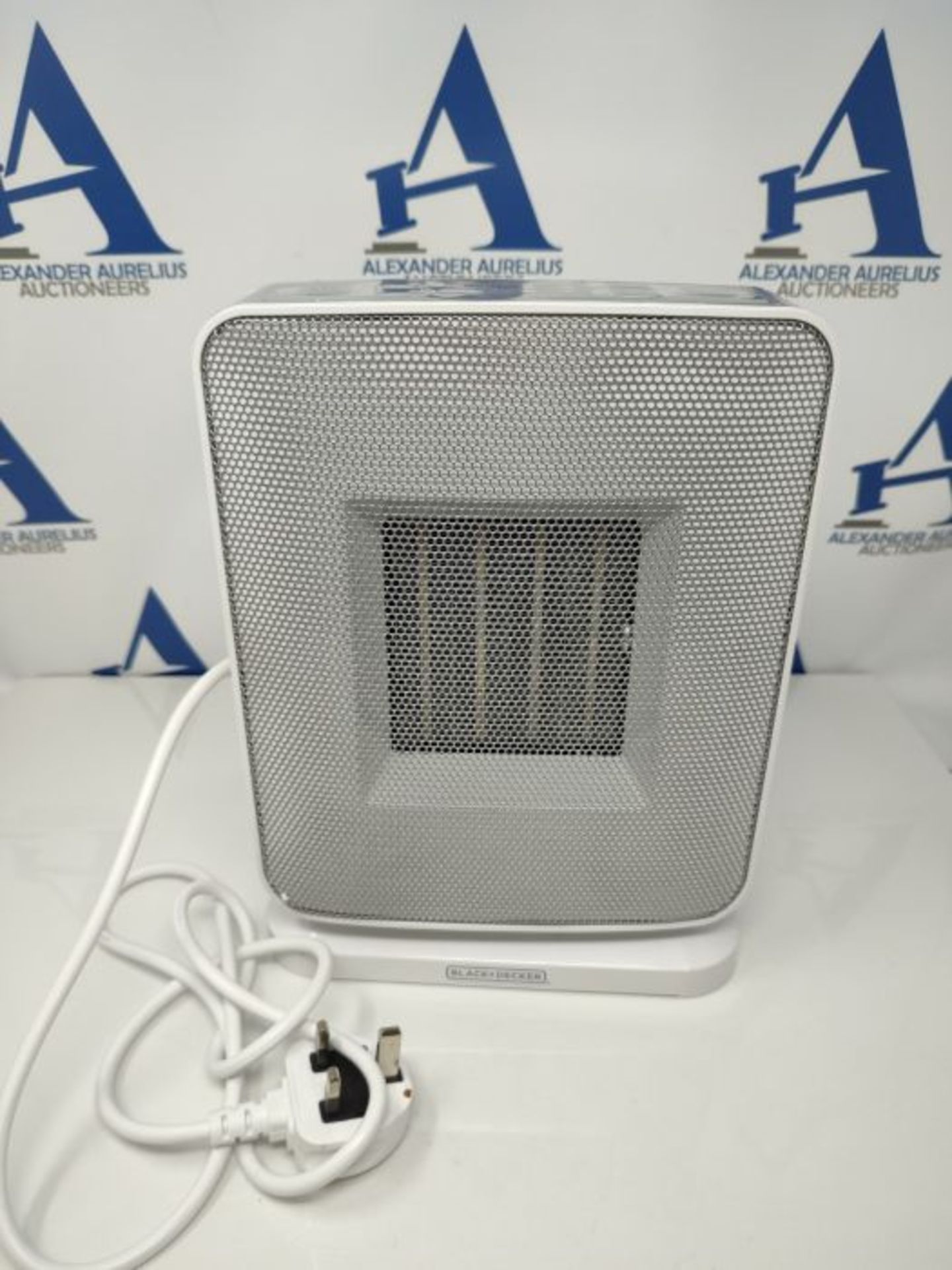 BLACK+DECKER 1.8KW Digital PTC Fan Heater - Image 2 of 2