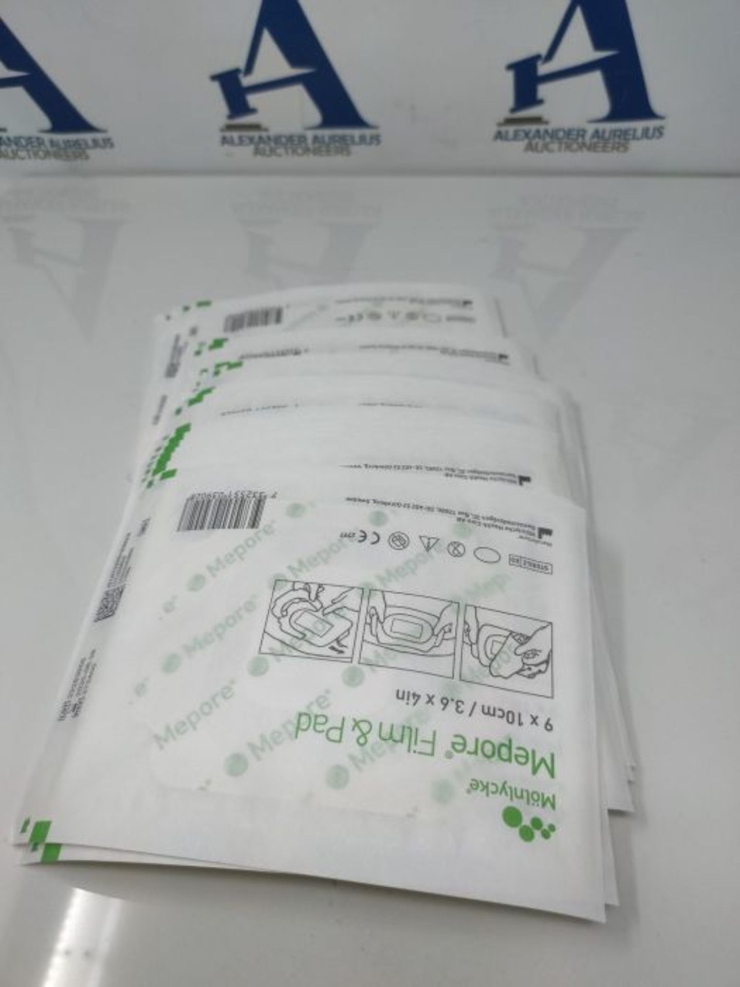 Mepore 275400 Film and Pad Dressing, Vapour-Permeable Adhesive Film With Absorbent Pad - Image 3 of 3