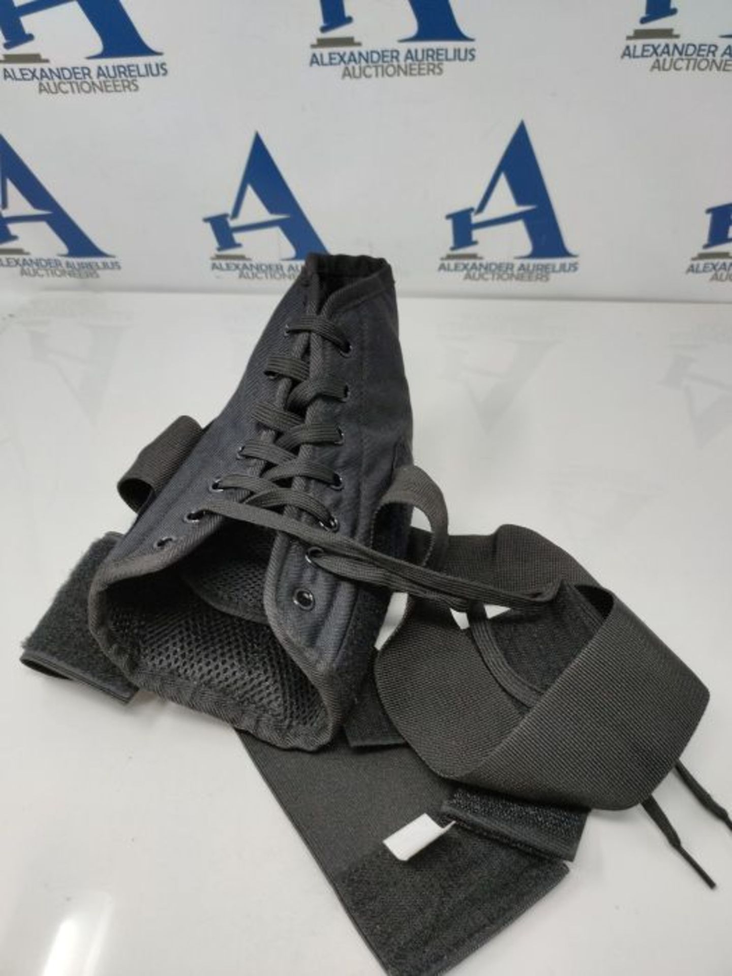 Ankle Brace for Women and Men, Lace Up Ankle Support Brace Stabilizer for Sprained Ank - Image 3 of 3