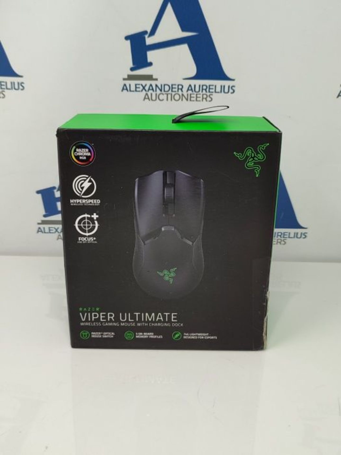 RRP £90.00 Razer Viper Ultimate - Wireless Gaming Mouse with Dock Station (HyperSpeed Wireless Te - Image 2 of 3