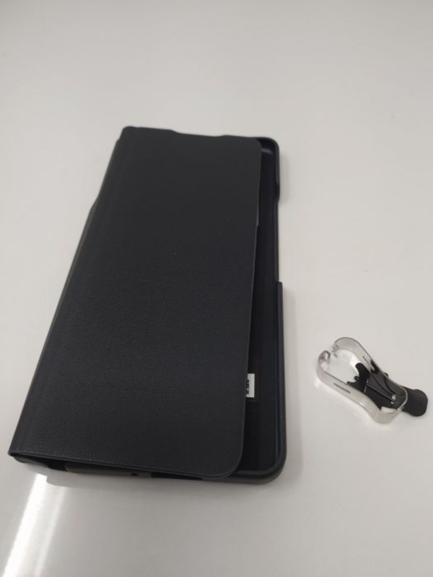 Samsung Galaxy Z Fold3 Flip Cover + S Pen - Official Samsung Case - Black - Image 2 of 2