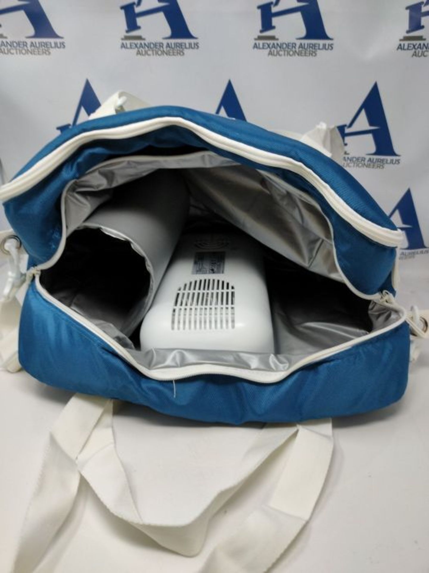 RRP £70.00 MOBICOOL MB25 DC Thermoelectric Cool Bag, Blue, 23 Litre 12 V - Image 3 of 3