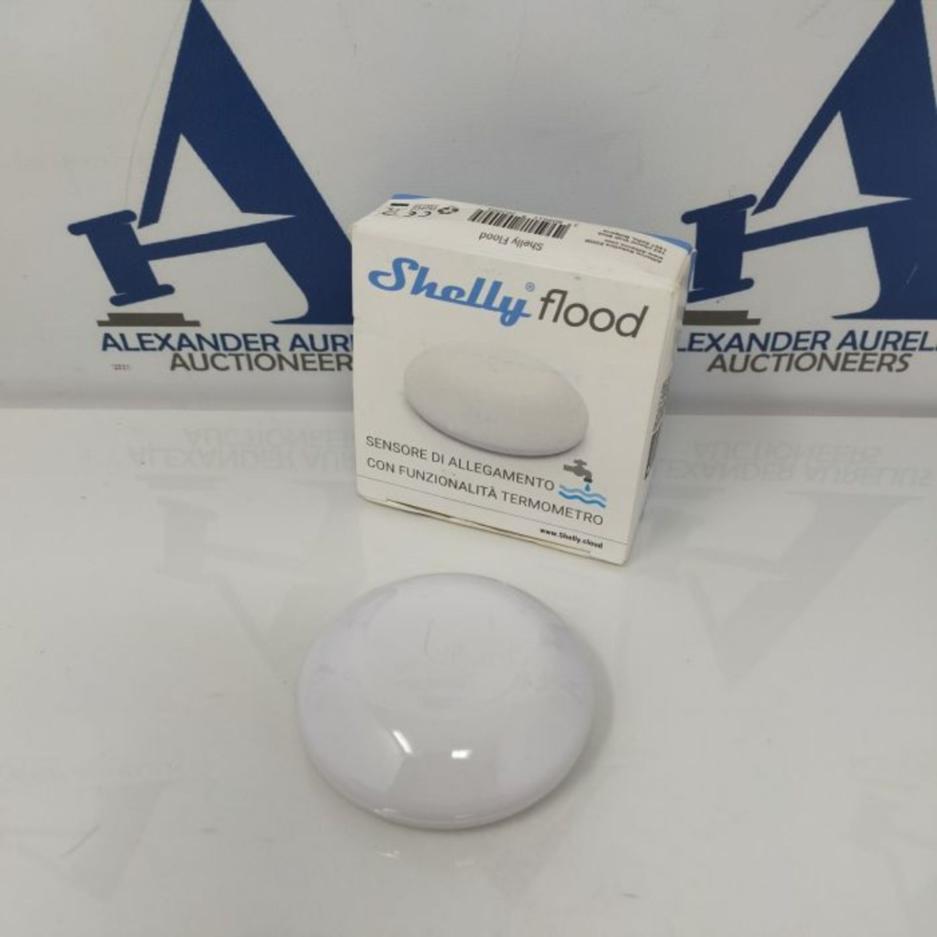 Shelly Flood Wireless Flood Sensor with Temperature Measurement, Drip and Leak Alarm,