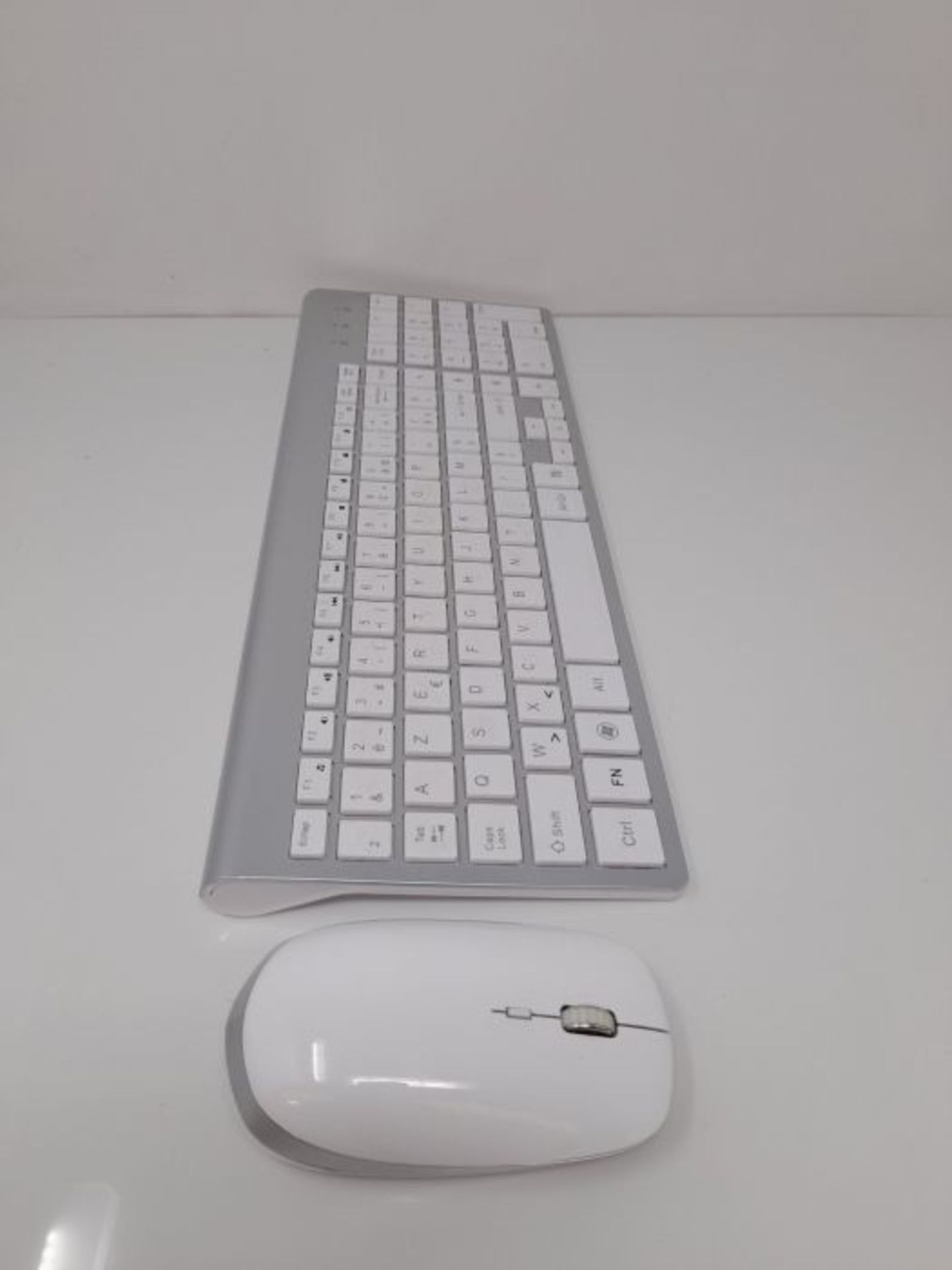 [INCOMPLETE] FENIFOX Clavier Souris sans Fil,AZERTY USB 2.4Ghz Ergonomique2400 DPI pou - Image 3 of 3