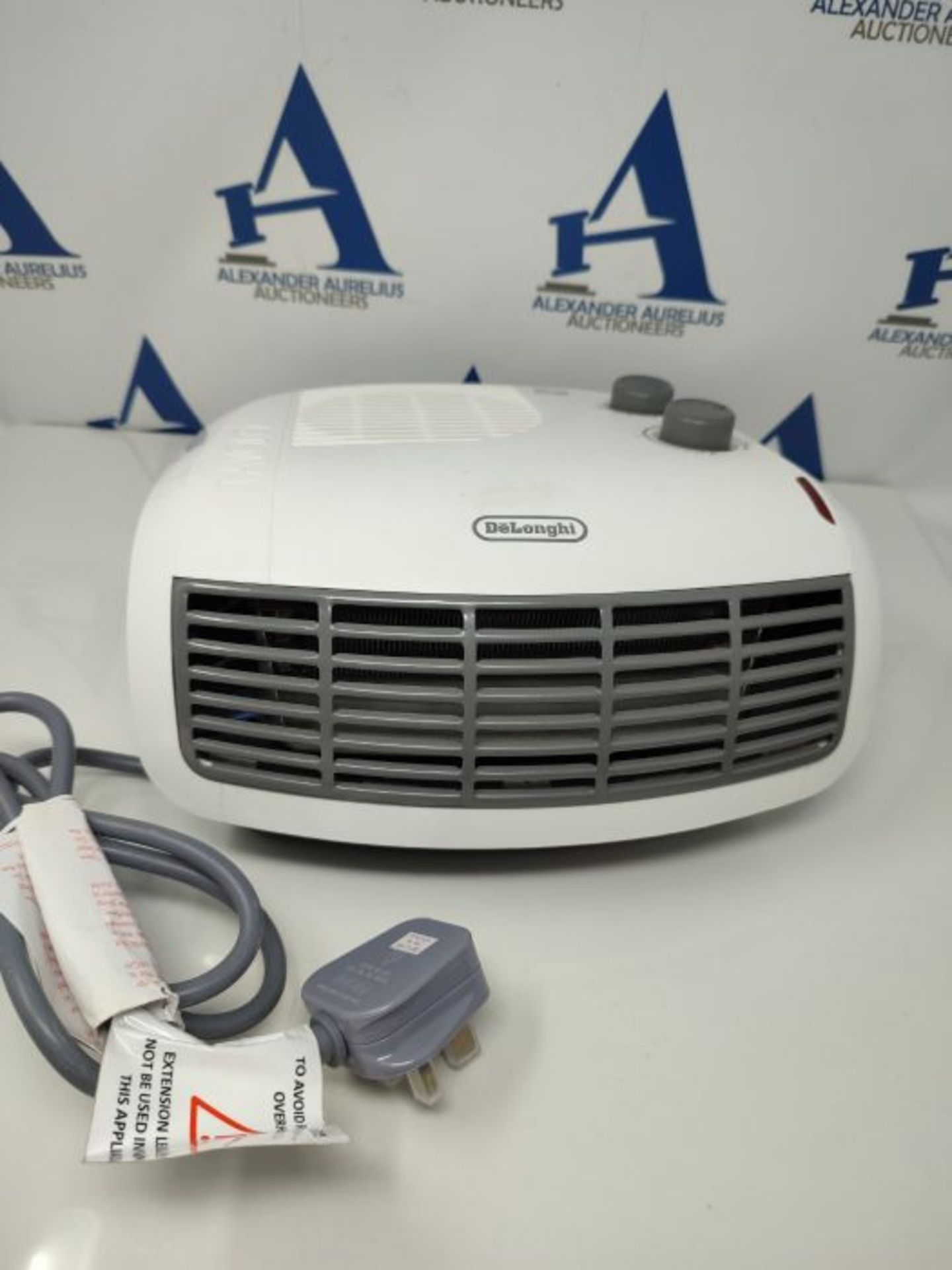 De'Longhi HTF3033 Fan Heater - White - Image 2 of 2