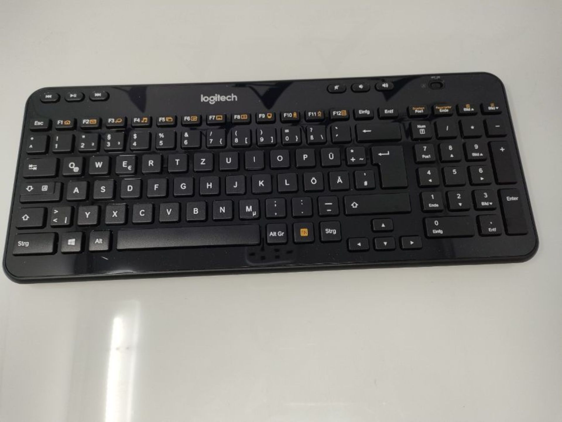 Logitech K360 Compact Wireless Keyboard for Windows, QWERTZ German Layout - Black - Image 3 of 3