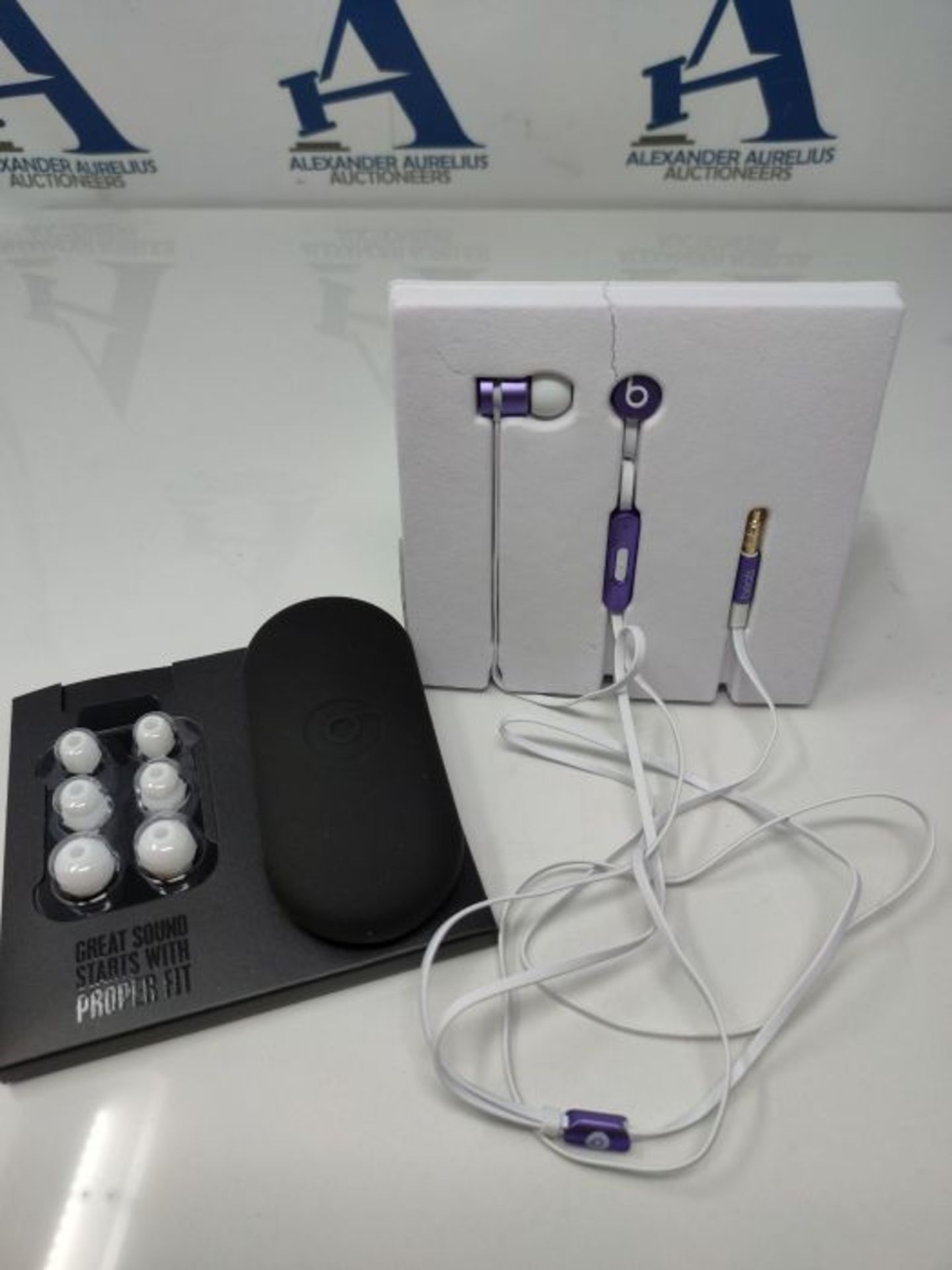 RRP £99.00 Beats by Dr. Dre UrBeats In-Ear Headphones - Ultra Violet - Image 3 of 3