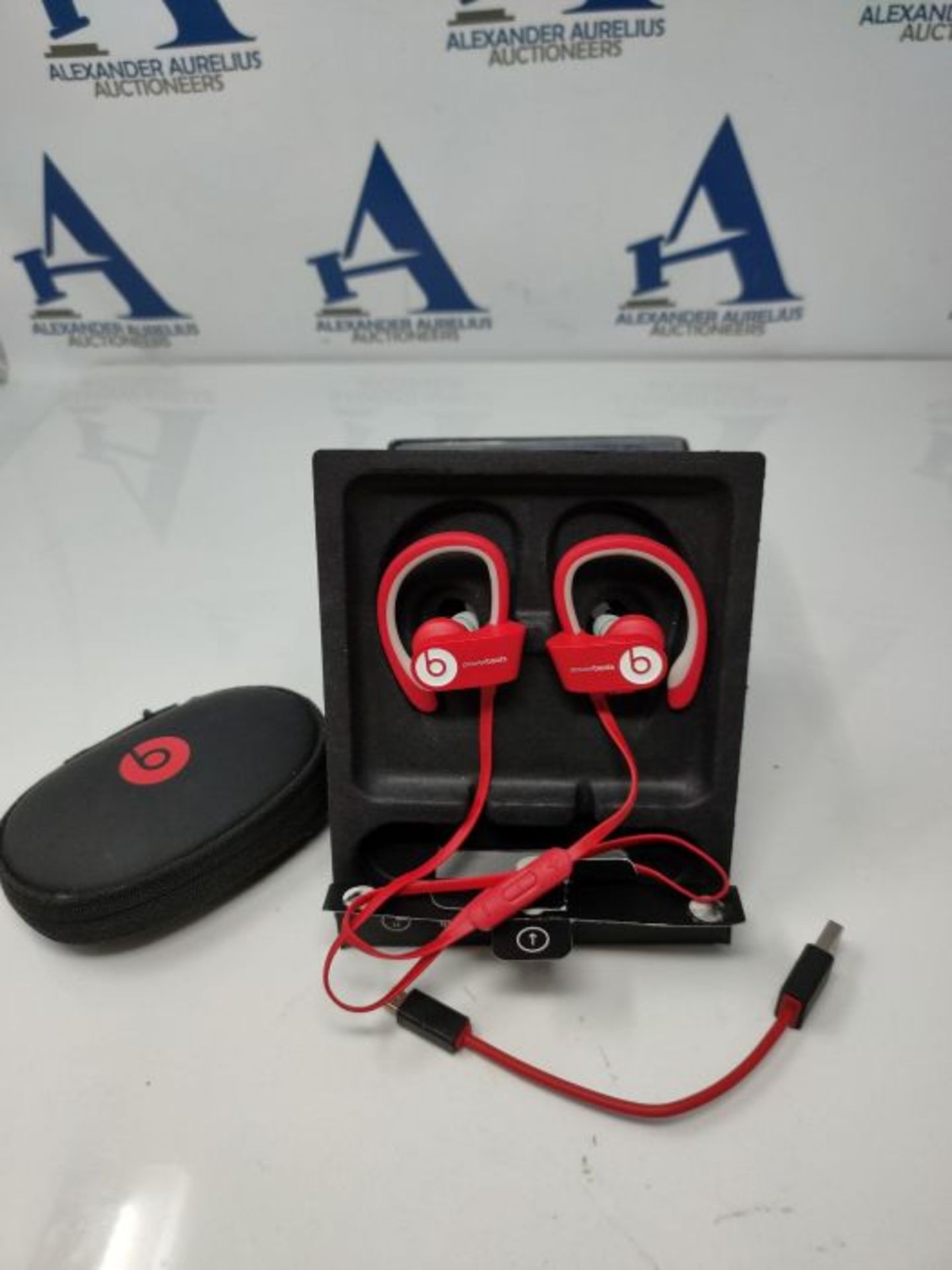 RRP £85.00 Beats By Dr. Dre Powerbeats 2 Wireless In-Ear Active Headphone - Image 2 of 2