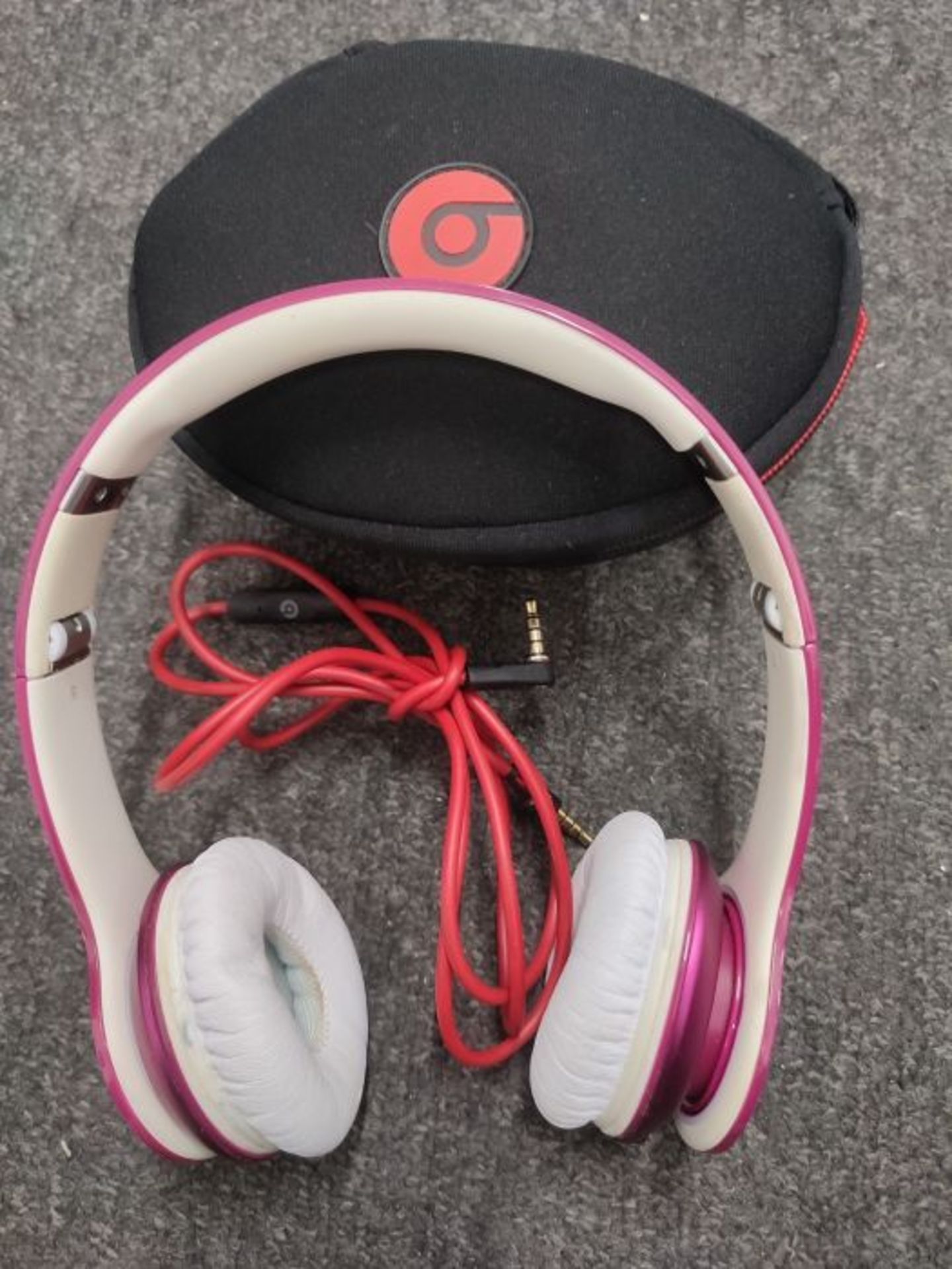 RRP £120.00 Beats by Dr. Dre Solo HD On-Ear Headphones - Pink - Image 2 of 2