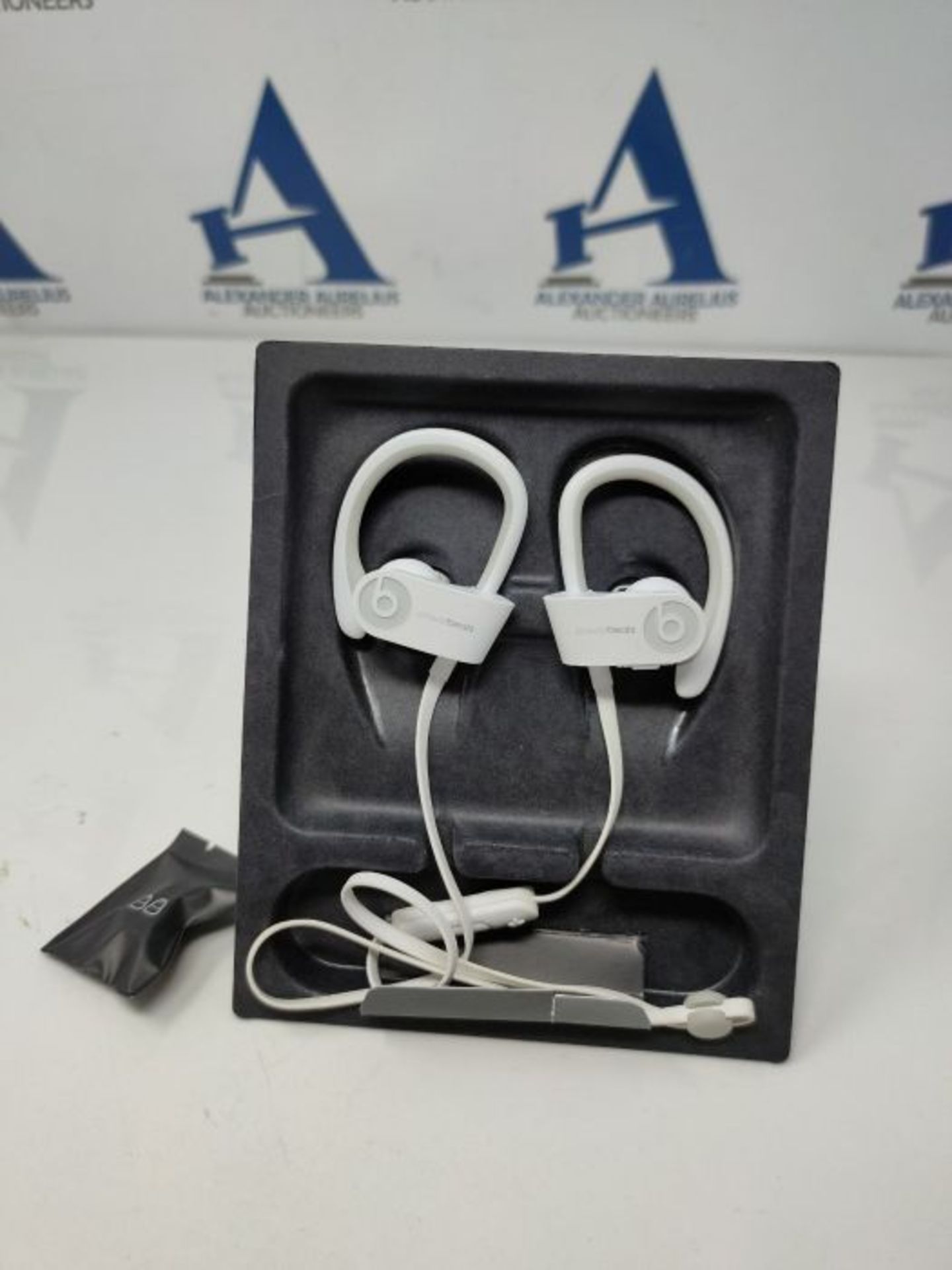 RRP £120.00 Beats Powerbeats2 Wireless In-Ear Headphones - White - Image 3 of 3