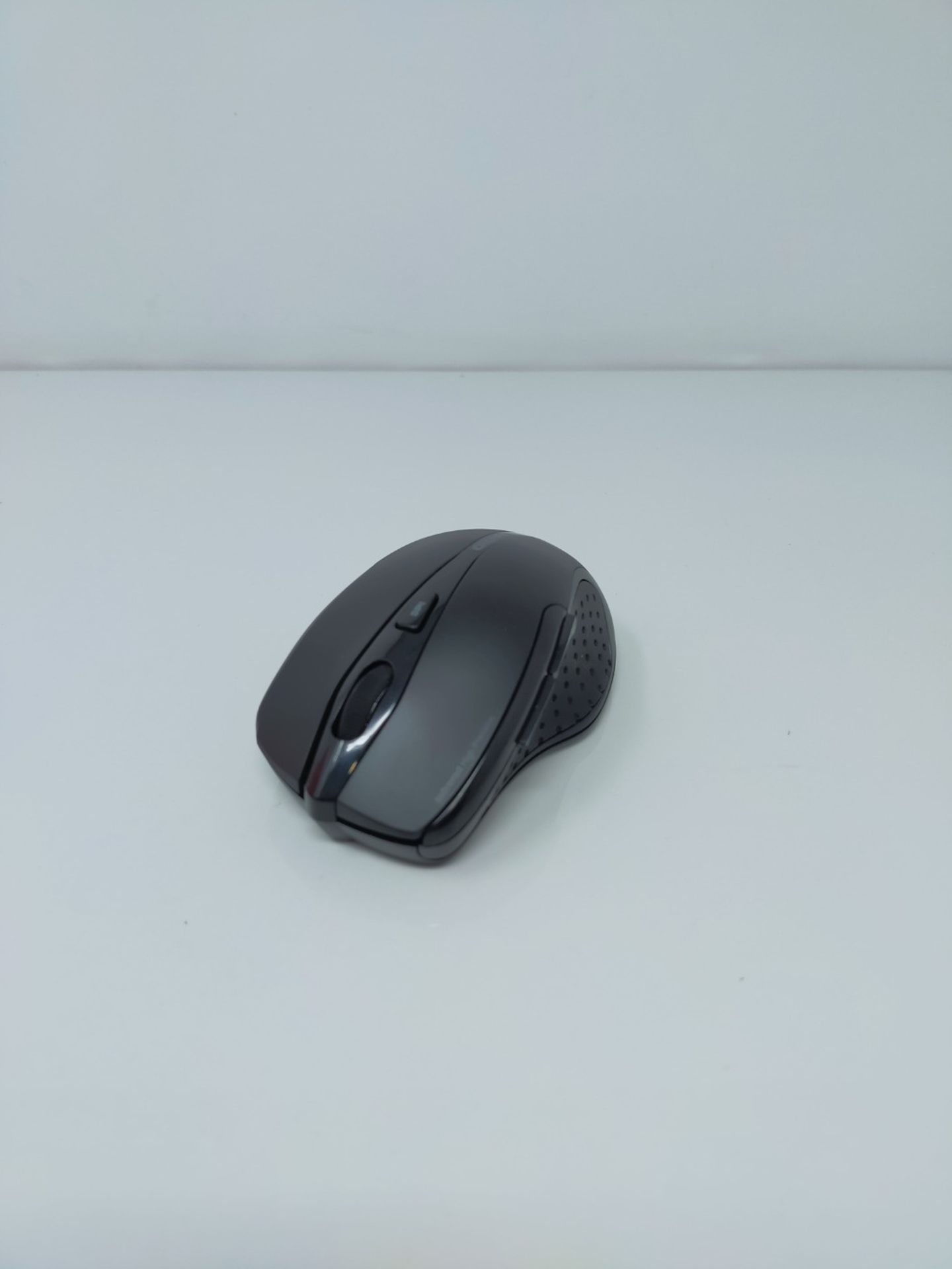 CHERRY MW 300 WIRELESS MOUSE - BLACK - Image 2 of 3