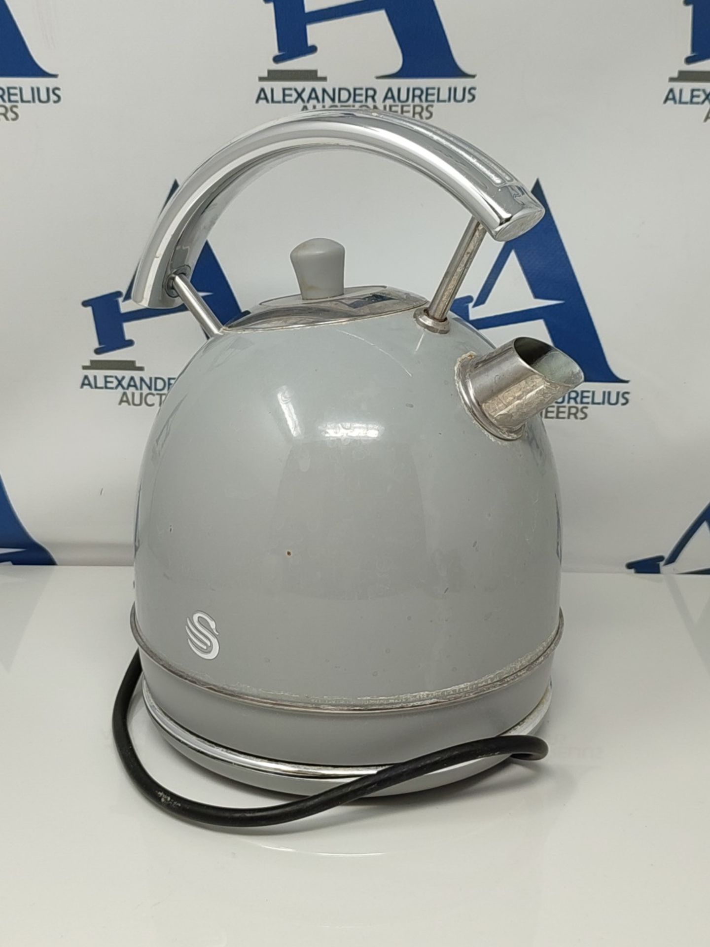 Swan Retro 1.8 Litre Dome Kettle, Grey, Fast Boil, 3KW, 360 Degree Rotational Base, St - Image 2 of 2