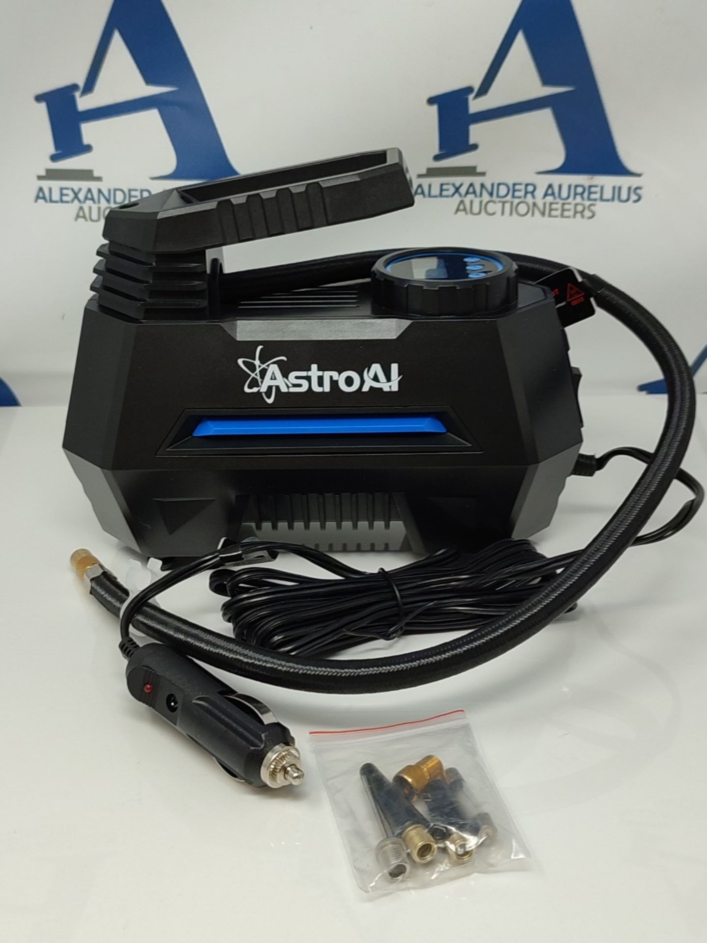 AstroAI Tyre Inflator Air Compressor 12V, Portable Electric Car Tyre Pump with Tyre Pr