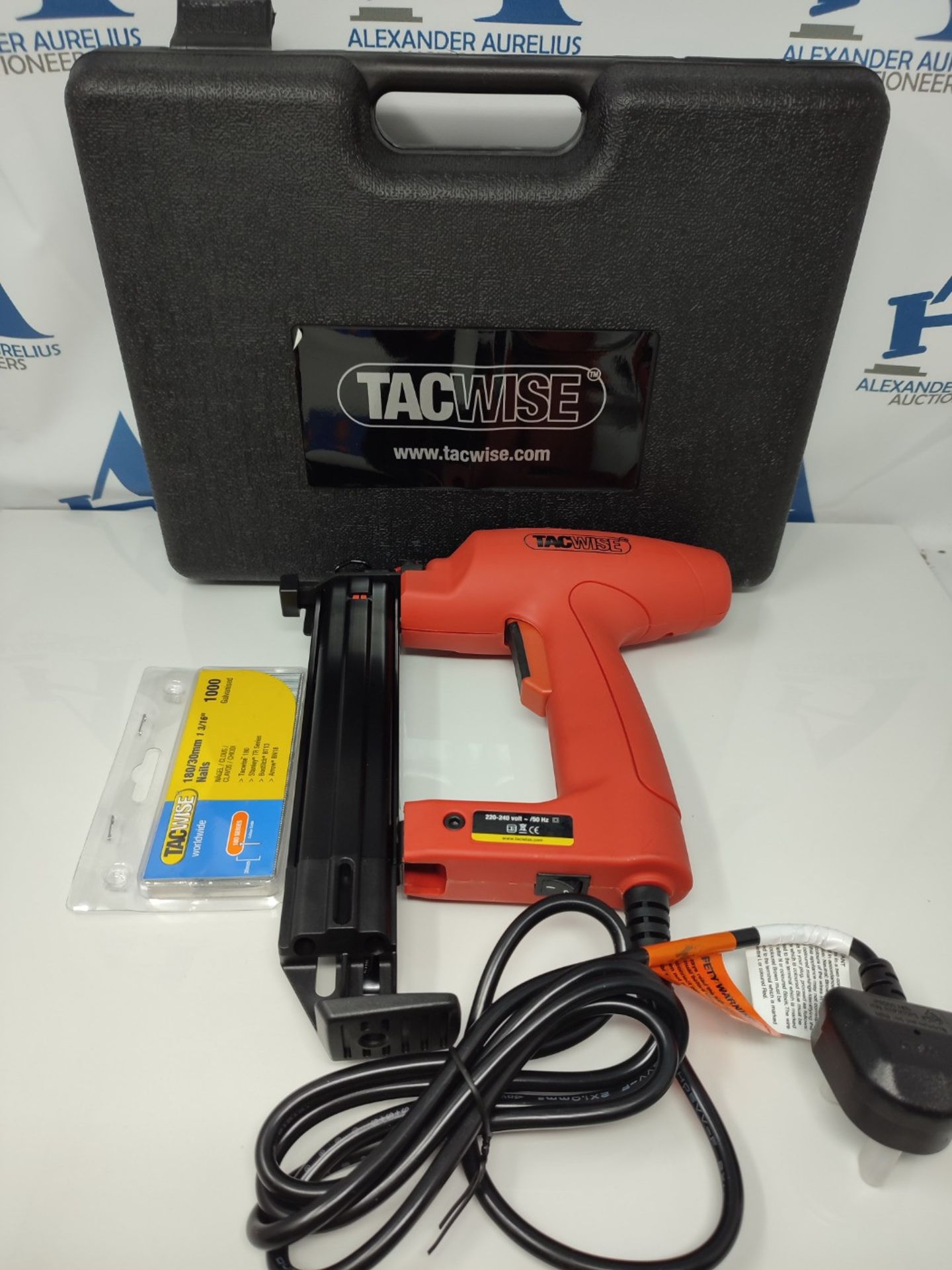 RRP £89.00 Tacwise 1705 Master Nailer 181ELS Pro, Electric Nail Brad Gun with 1000 Nails, Uses Ty - Image 2 of 2