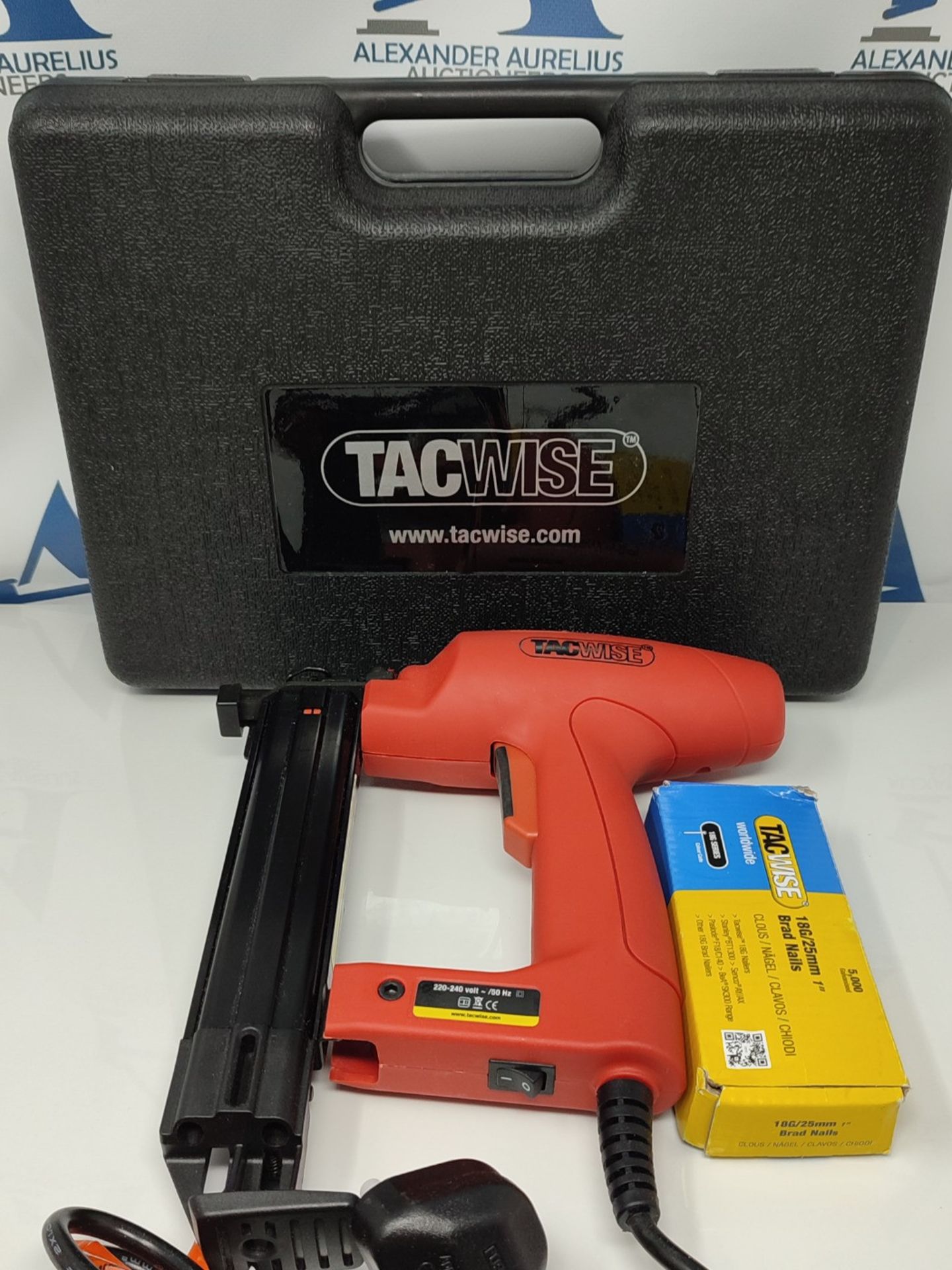RRP £89.00 Tacwise 1718 Master Nailer 181ELS Pro, Electric Nail Brad Gun with 5000 Nails, Uses Ty - Image 10 of 10