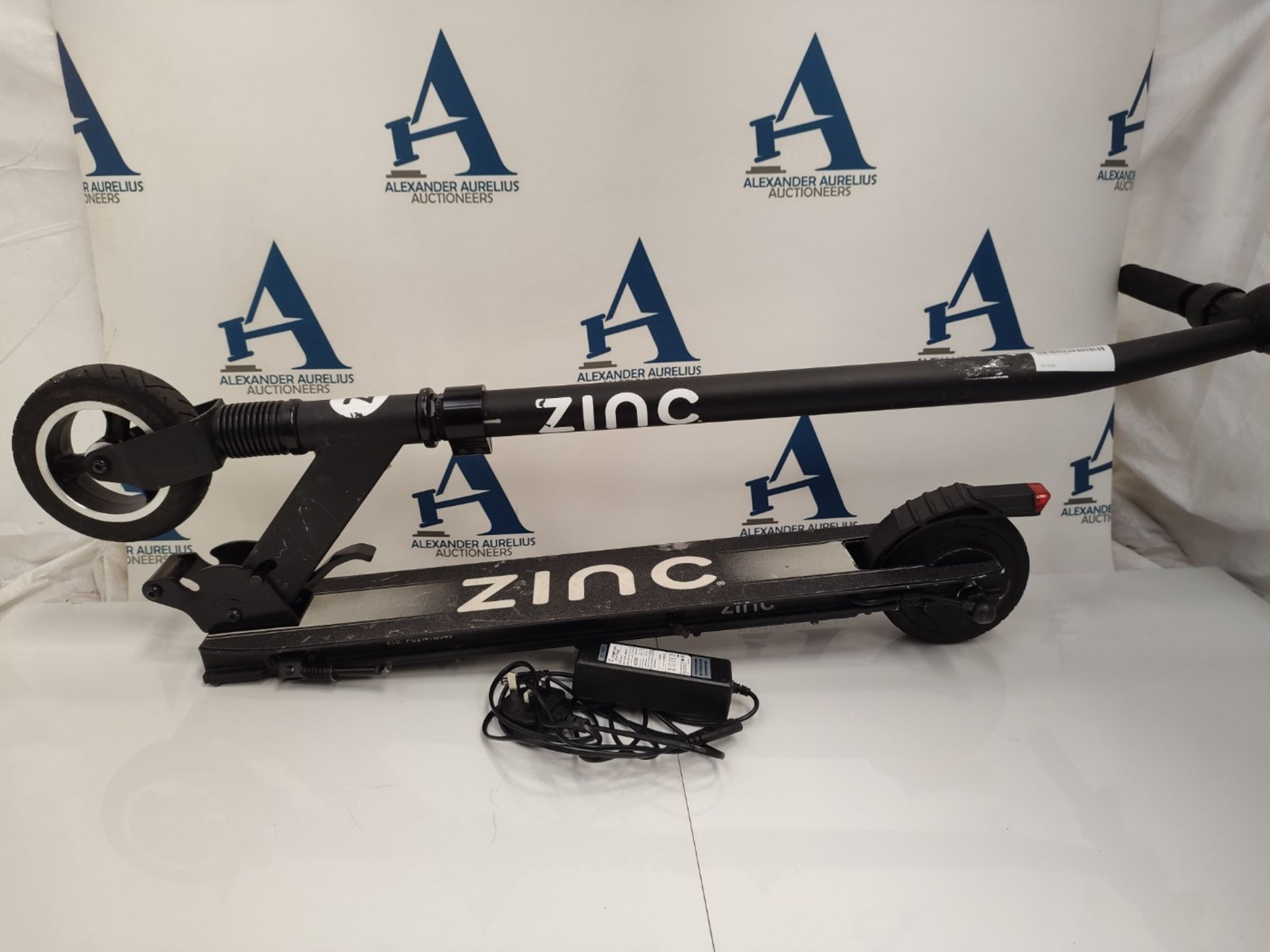 RRP £250.00 Zinc Unisex Kick E-scooter Folding Electric Eco Scooter - Black - Image 7 of 10