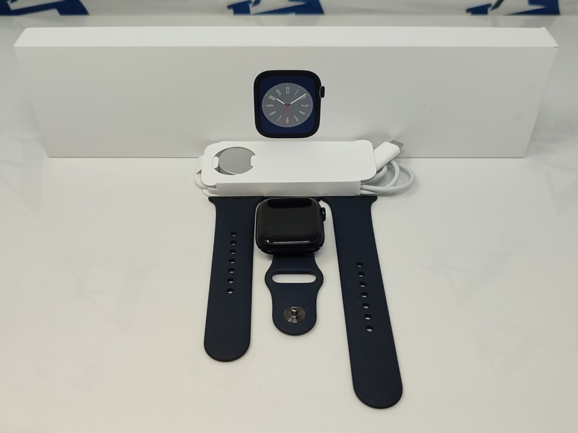 RRP £369.00 Apple Watch Series 8 (GPS 41mm) Smart watch - Midnight Aluminium Case with Midnight Sp - Image 11 of 15